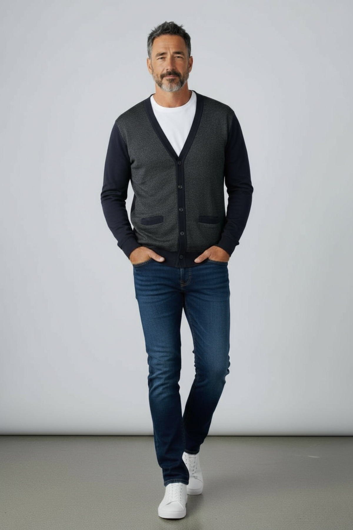 Butik Rahat Kalıp Kışlık Kaliteli Hakiki Yün Baba Hırkası görsel 4