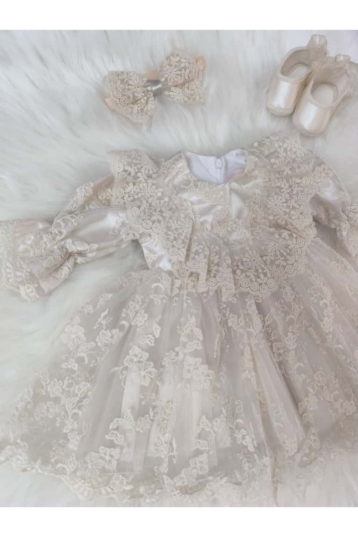 kidsense Kız Bebek Güpürlü Dantelli Mevlütlük Elbise Set fotoğrafı 4 (önizleme)