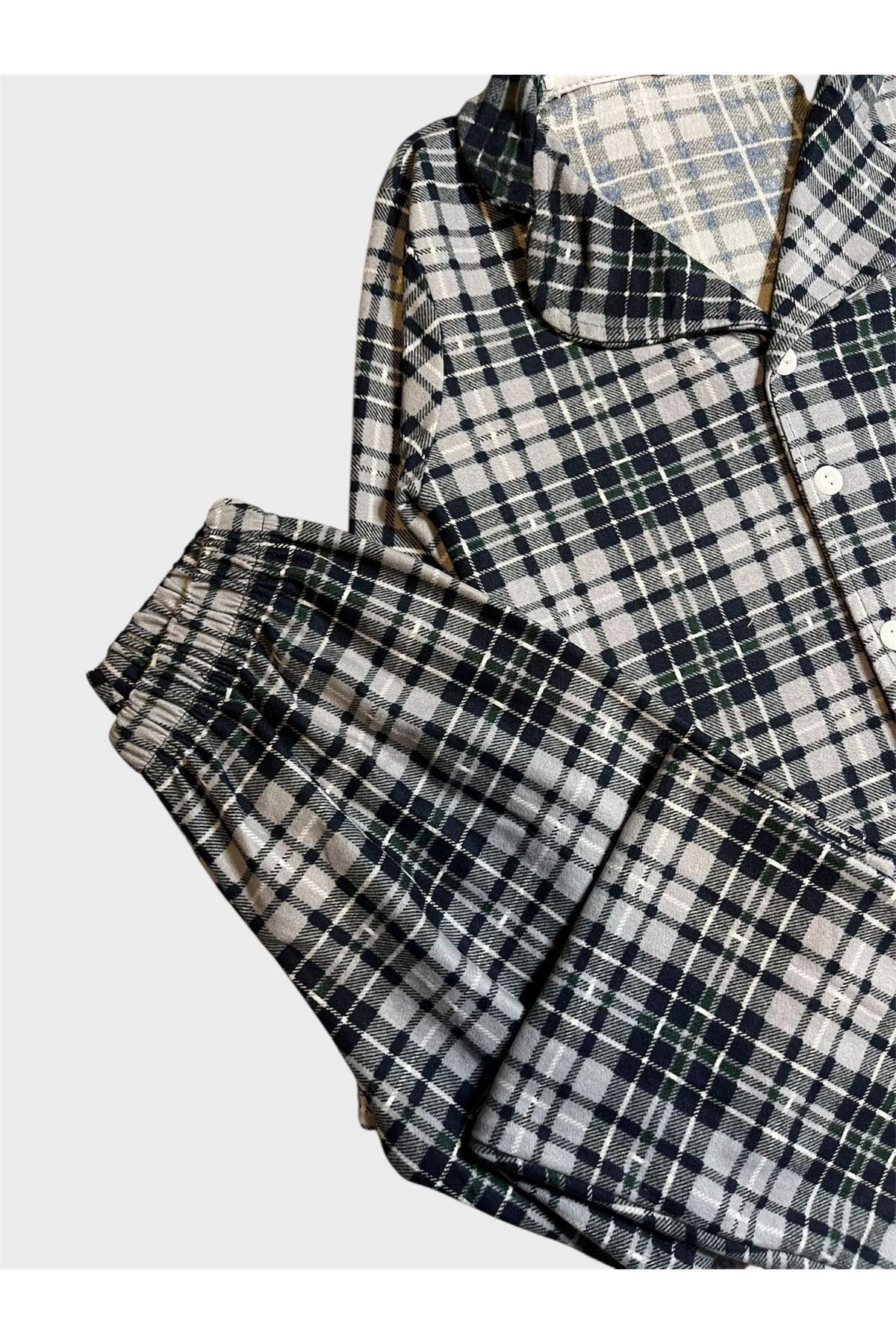 Genel Markalar Erkek Çocuk Pamuklu Süet Kumaş Gri Ekose Desenli Uzun Kollu Gömlek Yaka Düğmeli Pijama Takımı fotoğrafı 3 (önizleme)