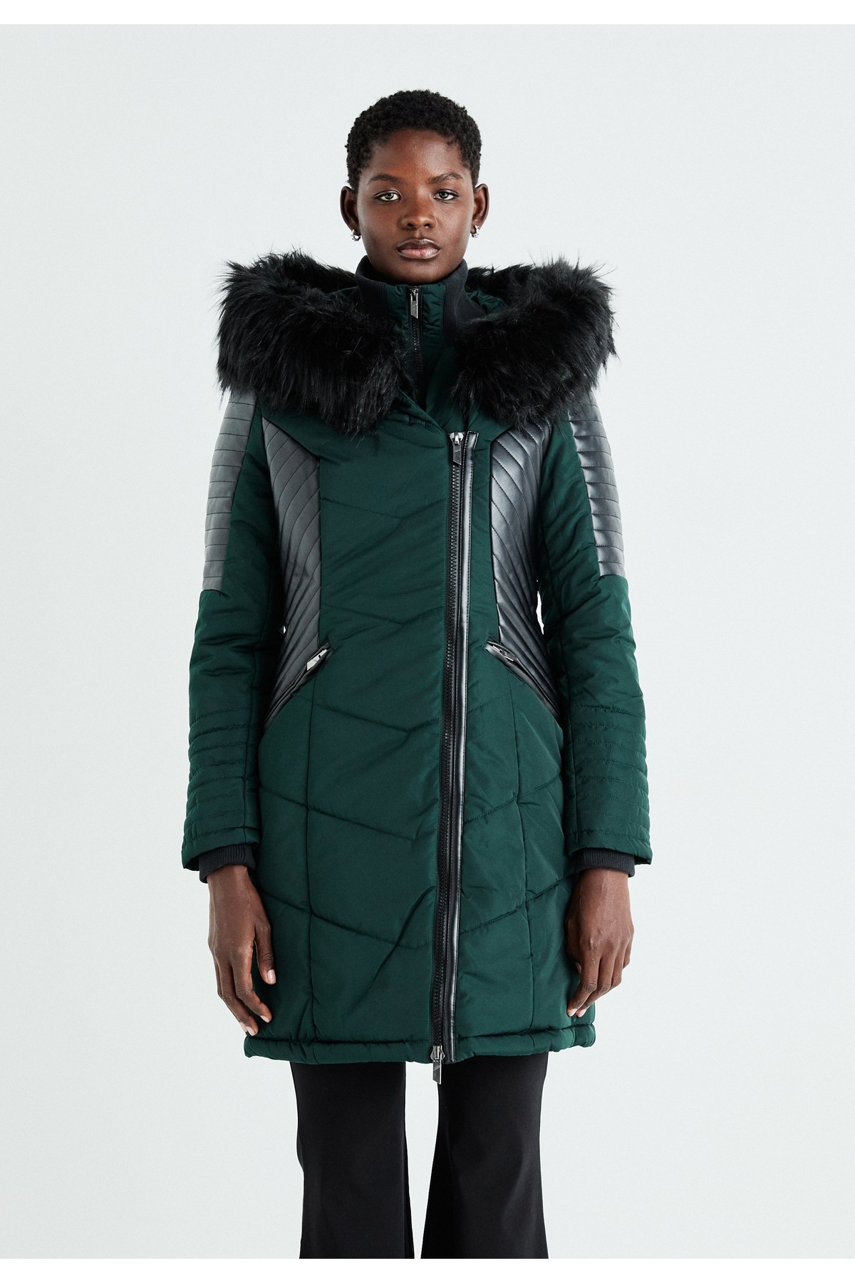 ONLY 15295396 ONLNEWLINETTE FUR HOOD COAT OTW