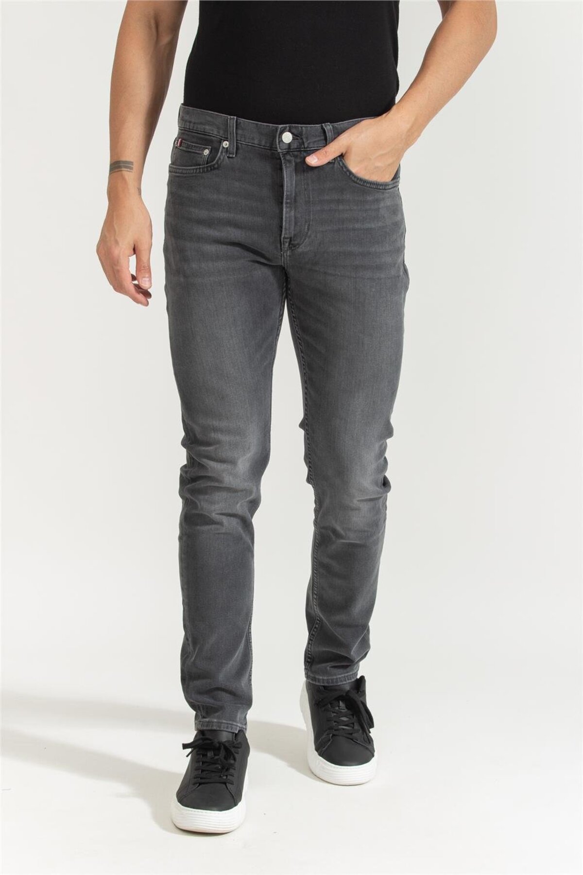 تامی هیلفیگر شلوار جین مردانه