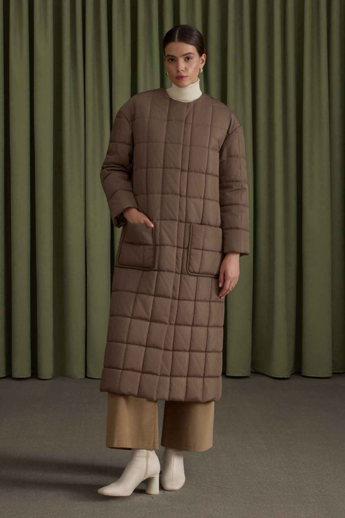 کت لحافی با جزئیات شال قابل جدا شدن Aker