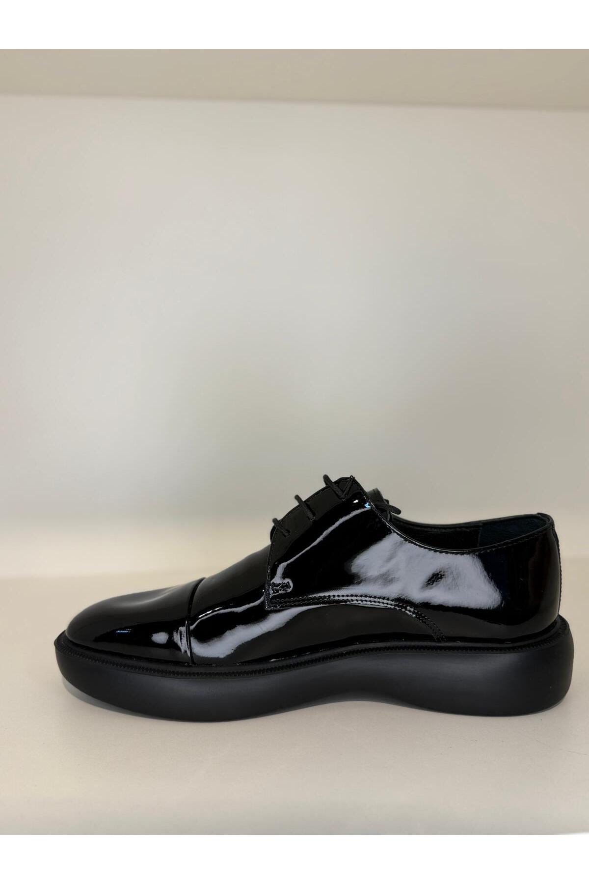 کفش کژوال مردانه راسته | پیر کاردین Pierre Cardin TYCB92CE1ACE580FF558CDB00 - تصویر 3