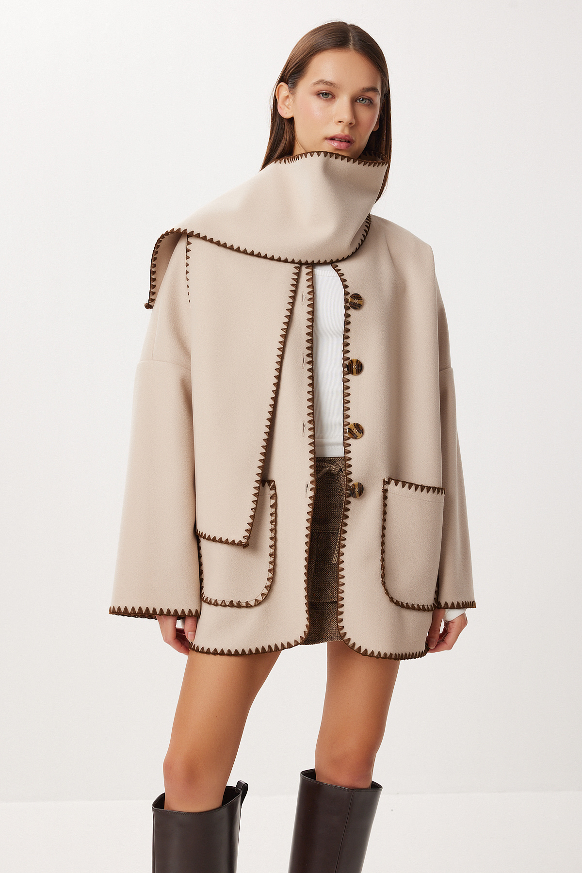 Lovelyİstanbul  Atkı Detaylı Nakış İşlemeli Kaşe Ceket LNT0015 BEJ - Görsel 3