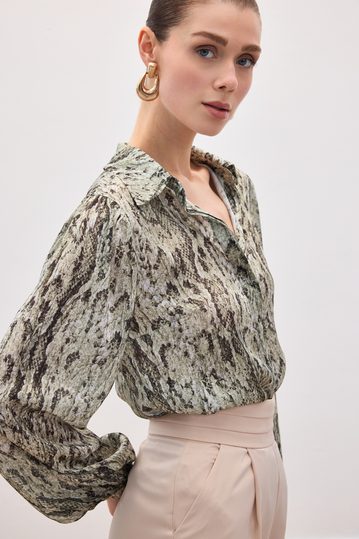 Sateen  Desenli Gömlek - Haki - Görsel 7