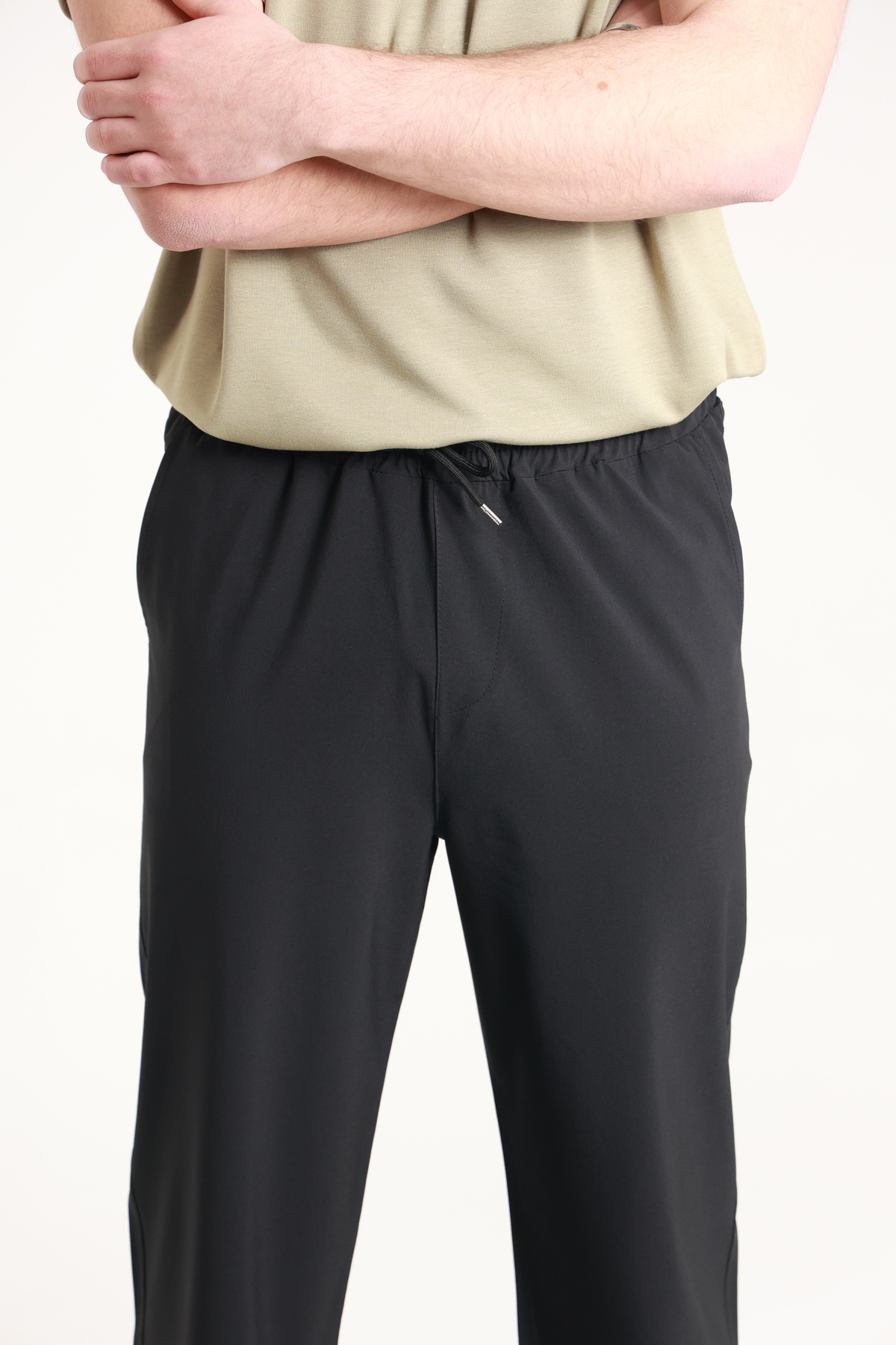 بنطلون رياضي رجالي فضفاض من قماش المظلة بقصة واسعة...