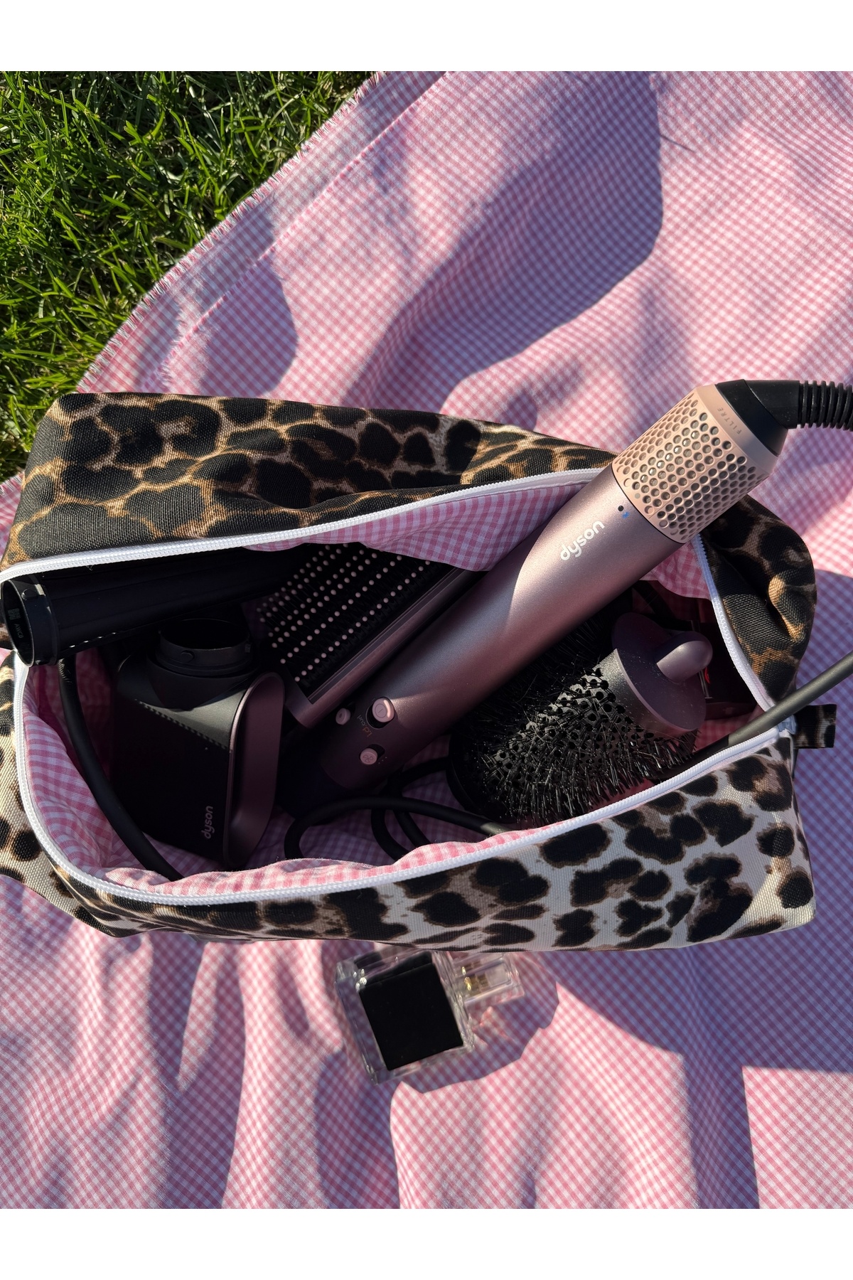 AXUM Siyah Leoparlı Saç Şekillendirici Çantası - Büyük Boy 32x14x13cm