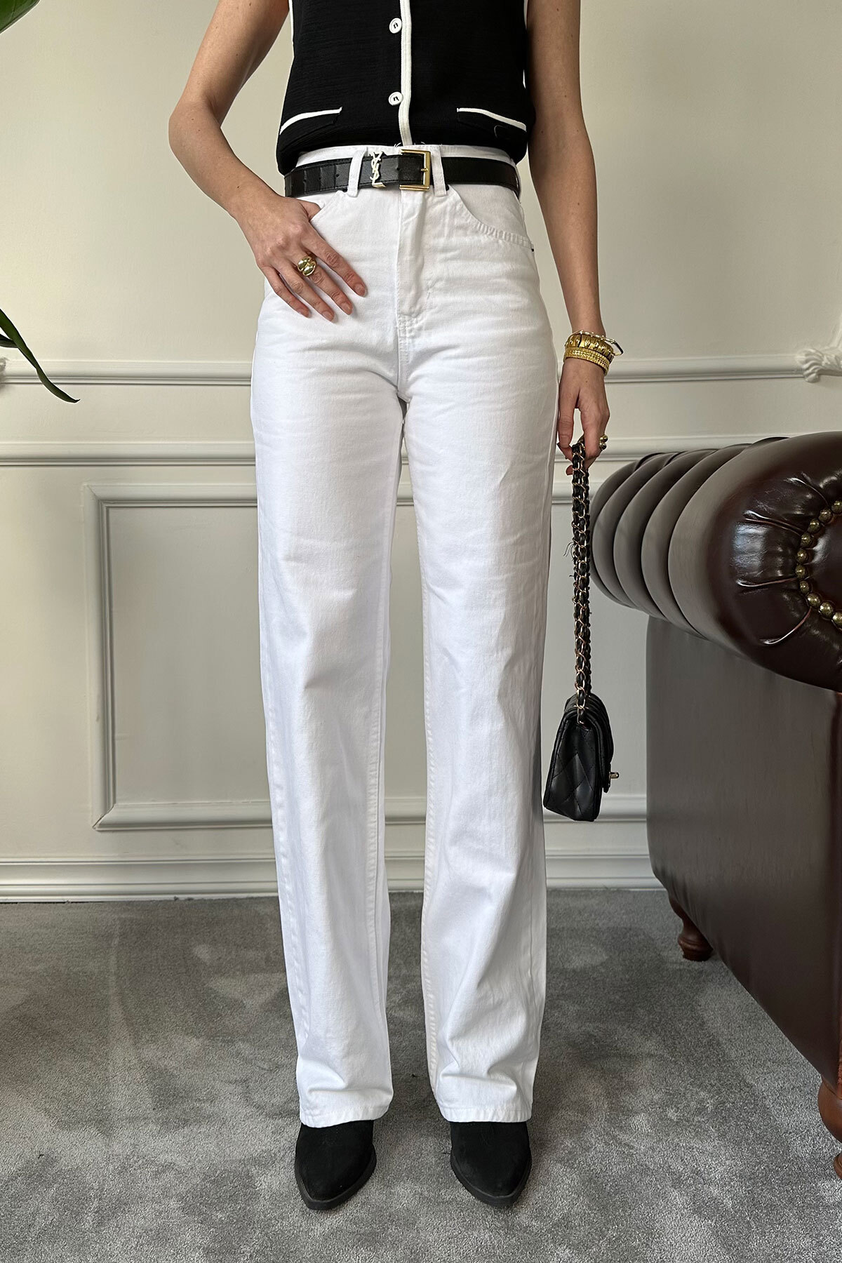 Pipe Leg Jean Trousers- WHITE