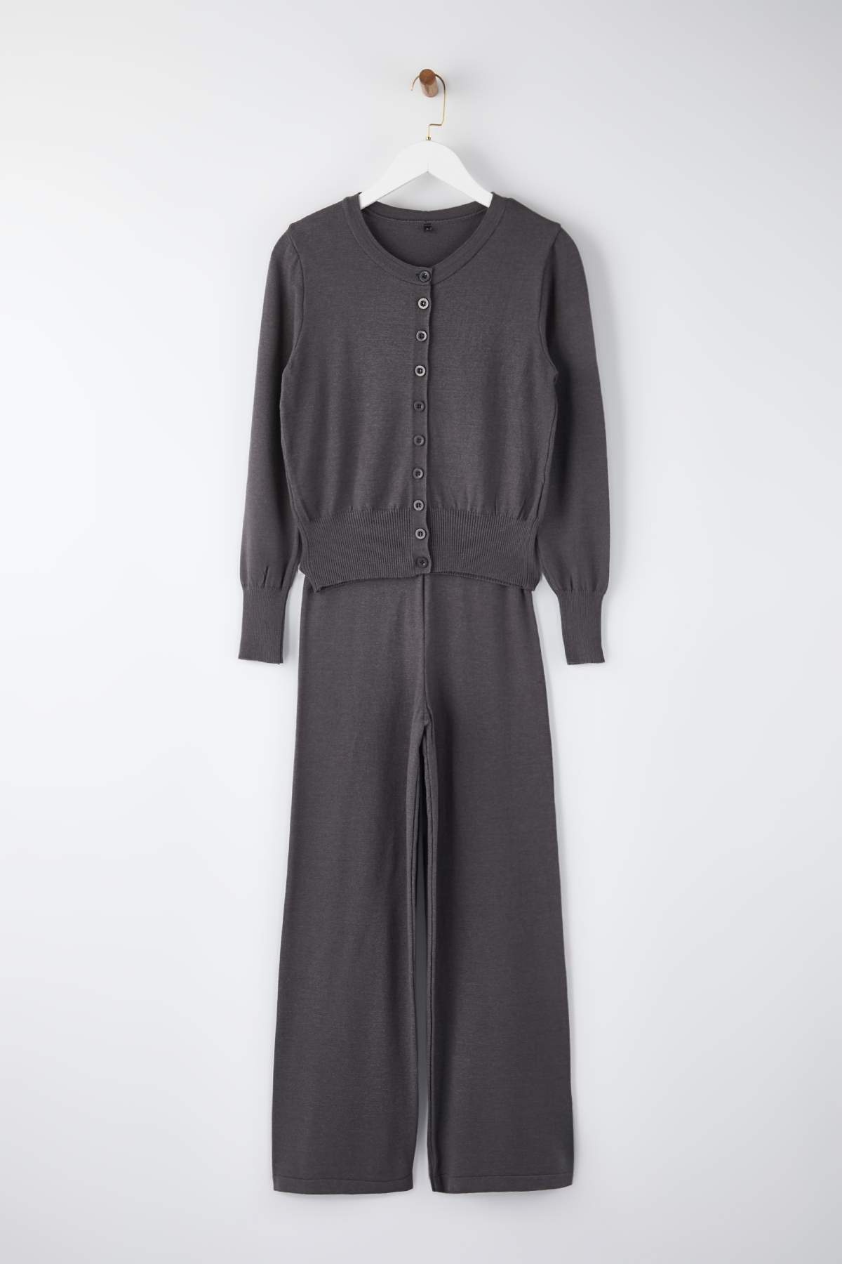 Trendyolmilla  Wardrobe Essentials Antrasit Merserize Görünümlü Triko Hırka-Pantolon Alt-Üst Takım | TWOAW26AU00003 - Görsel 5