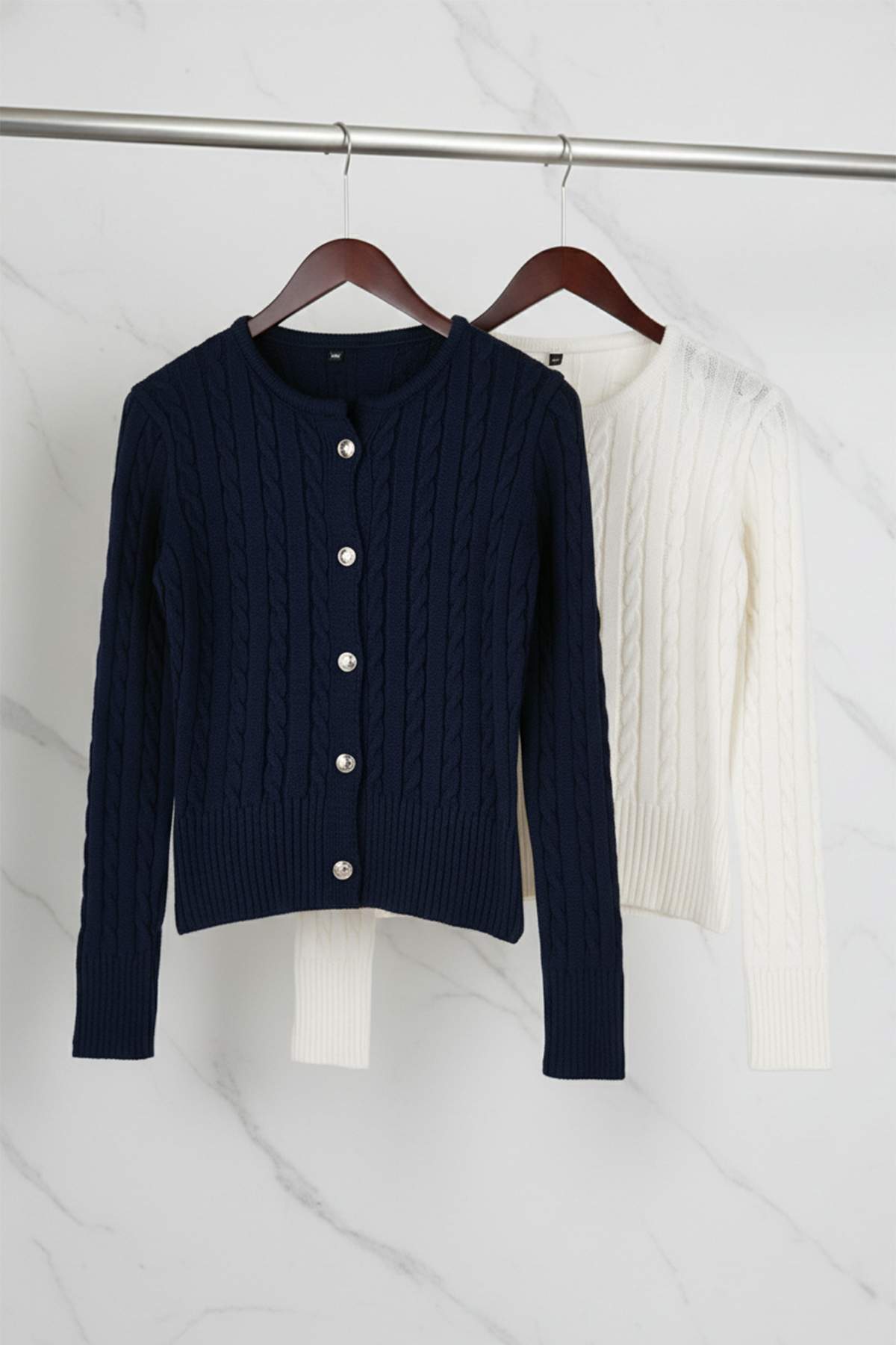 Trendyolmilla  Lacivert-Ekru 2'li Fitted/Vücuda Oturan İkili Paket Triko Hırka TWOAW26HI00218 - Görsel 8