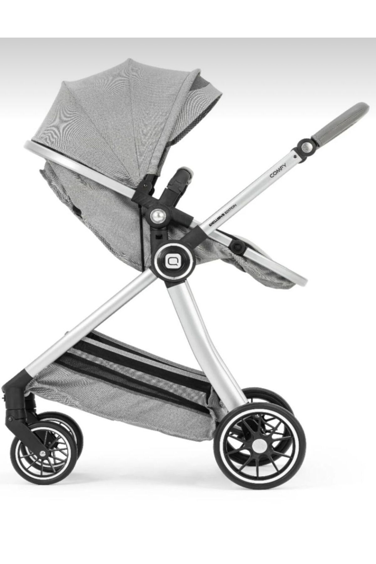 QUARD 4'lü Set / Comfy Life Seyahat Sistem Bebek Arabası / Oto Koltuğu / Bebek Bakım Çantası / Yağmurluk fotoğrafı 6 (önizleme)