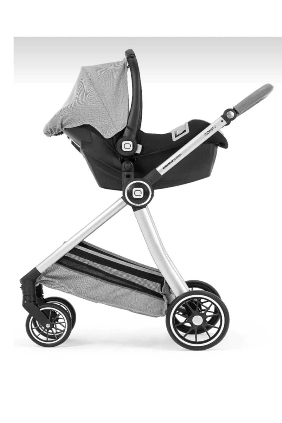 QUARD 4'lü Set / Comfy Life Seyahat Sistem Bebek Arabası / Oto Koltuğu / Bebek Bakım Çantası / Yağmurluk fotoğrafı 3 (önizleme)