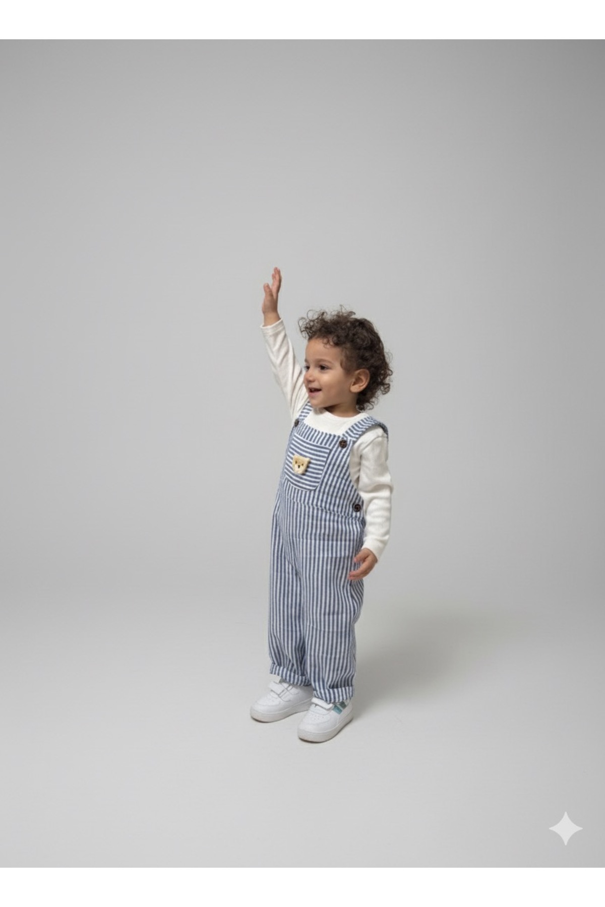 Babito Baby طقم ملابس للأولاد مكون من قطعتين مع دمية دب وخطوط- ترينديول