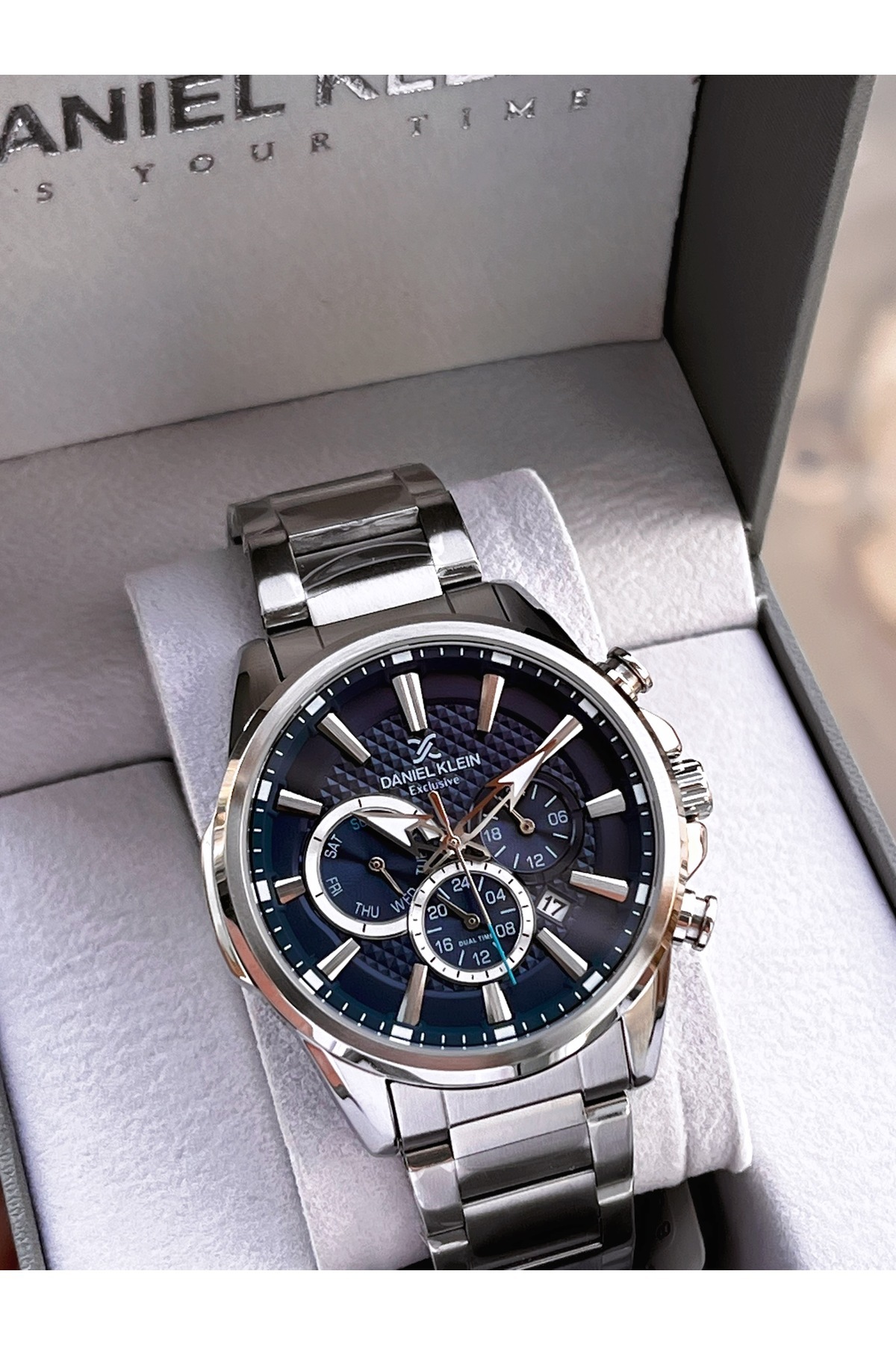Daniel Klein Lacivert Katran Özel Kutulu Damat Saati Iç Fonksiyonları Aktif 30 Mt Suya Dayanıklı Erkek Kol Saati