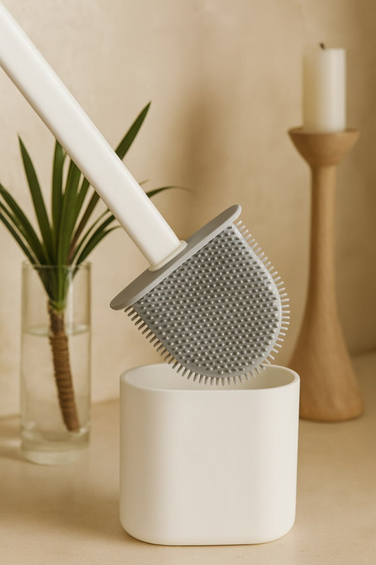 DİVAYS Divays Beyaz Renk Silikon Tuvalet Fırçası | Bükülebilir Pratik Silikon Wc Klozet Fırçası