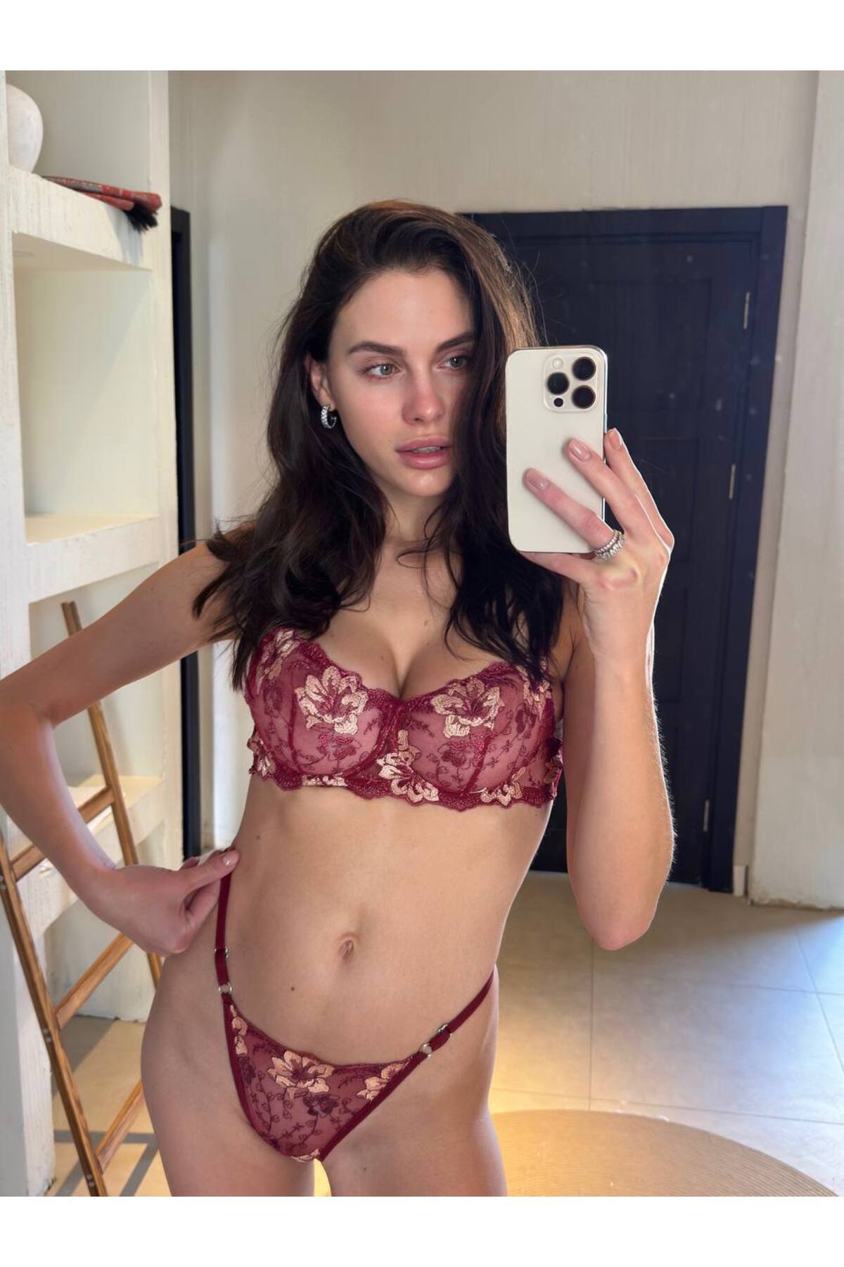 aldyoo Çiçekli Bordo Balenli Brode Sütyen İç Çamaşır Takımı