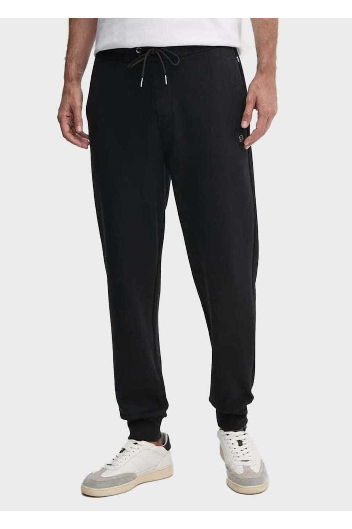 باس شلوار ورزشی مردانه طرح‌دار، کمر کشی و راحت، بنددار، سرمه‌ای، کد ۵۰۵۲۰۳۲۲-۴۰۶