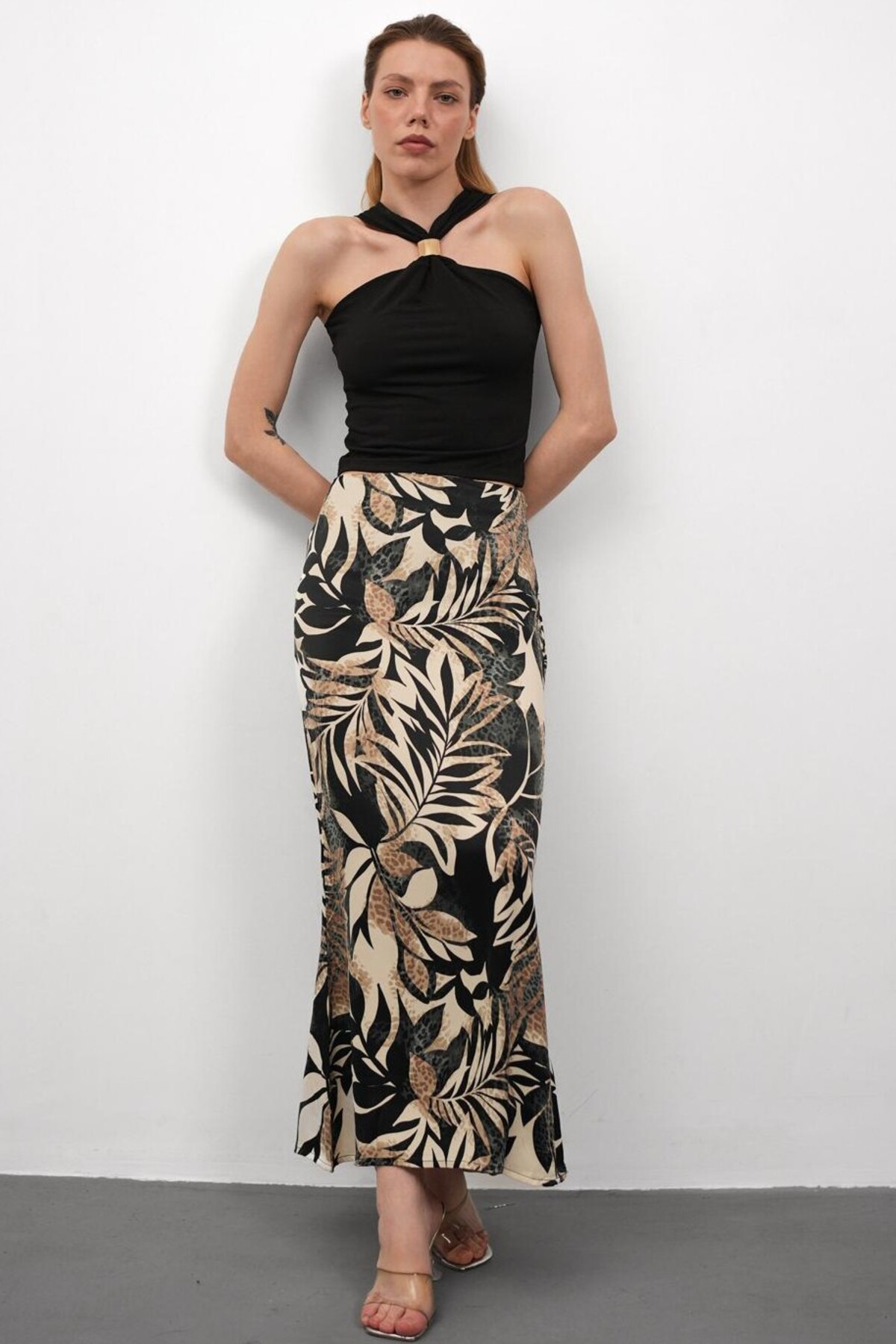 Zippered Waist Satin Fabric Long Skirt - Brown (Suitable for Hijab)