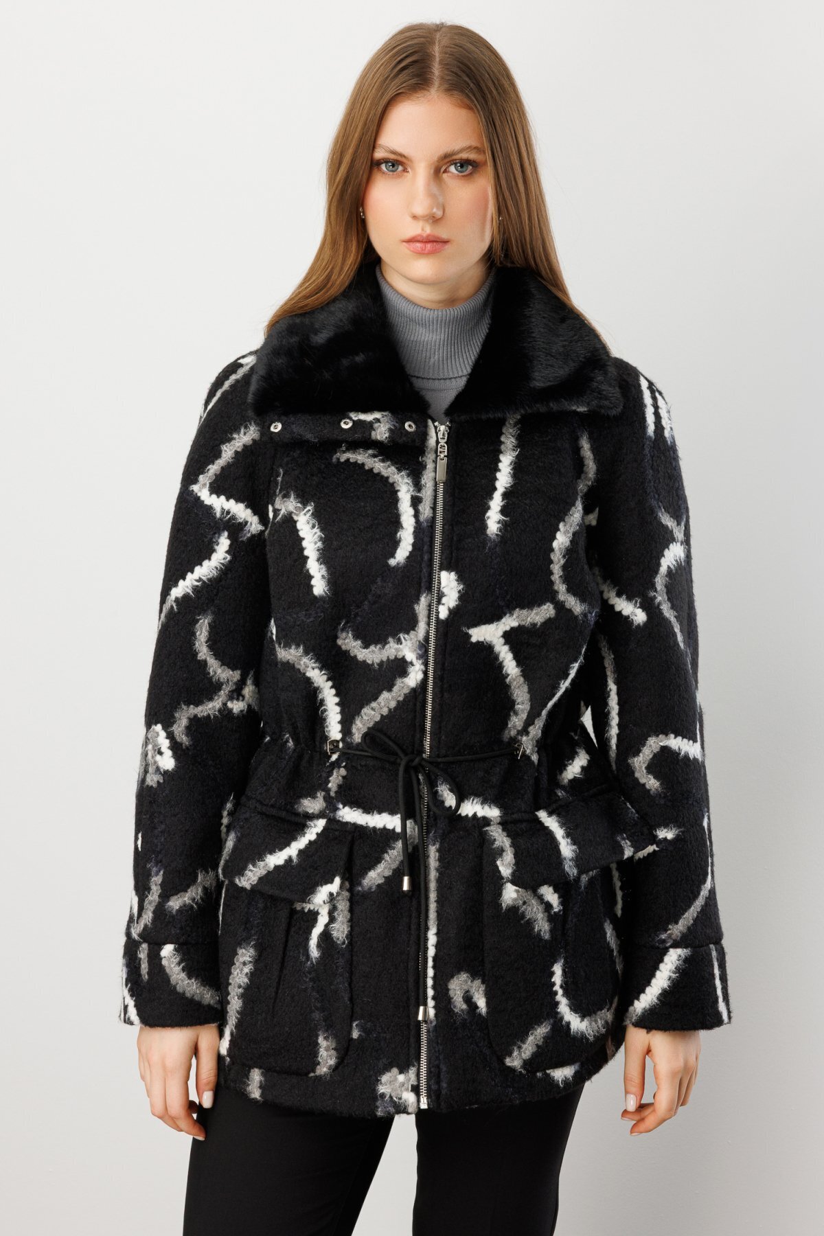 Ekol Kapak Cepli Desenli Kaban