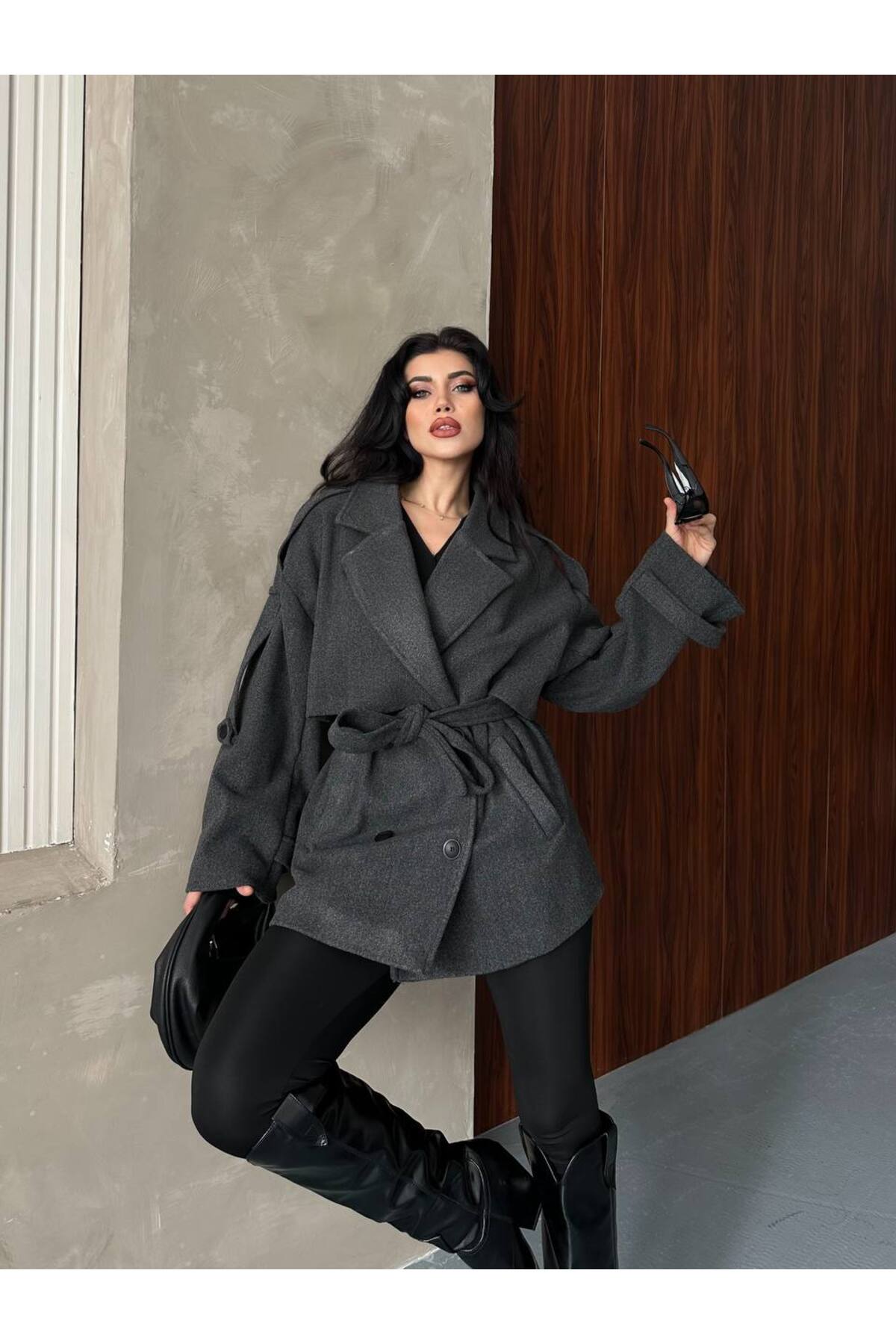 zoezoe Yeni Sezon Trend Kaşe Mont Kaban kemerli görsel 2