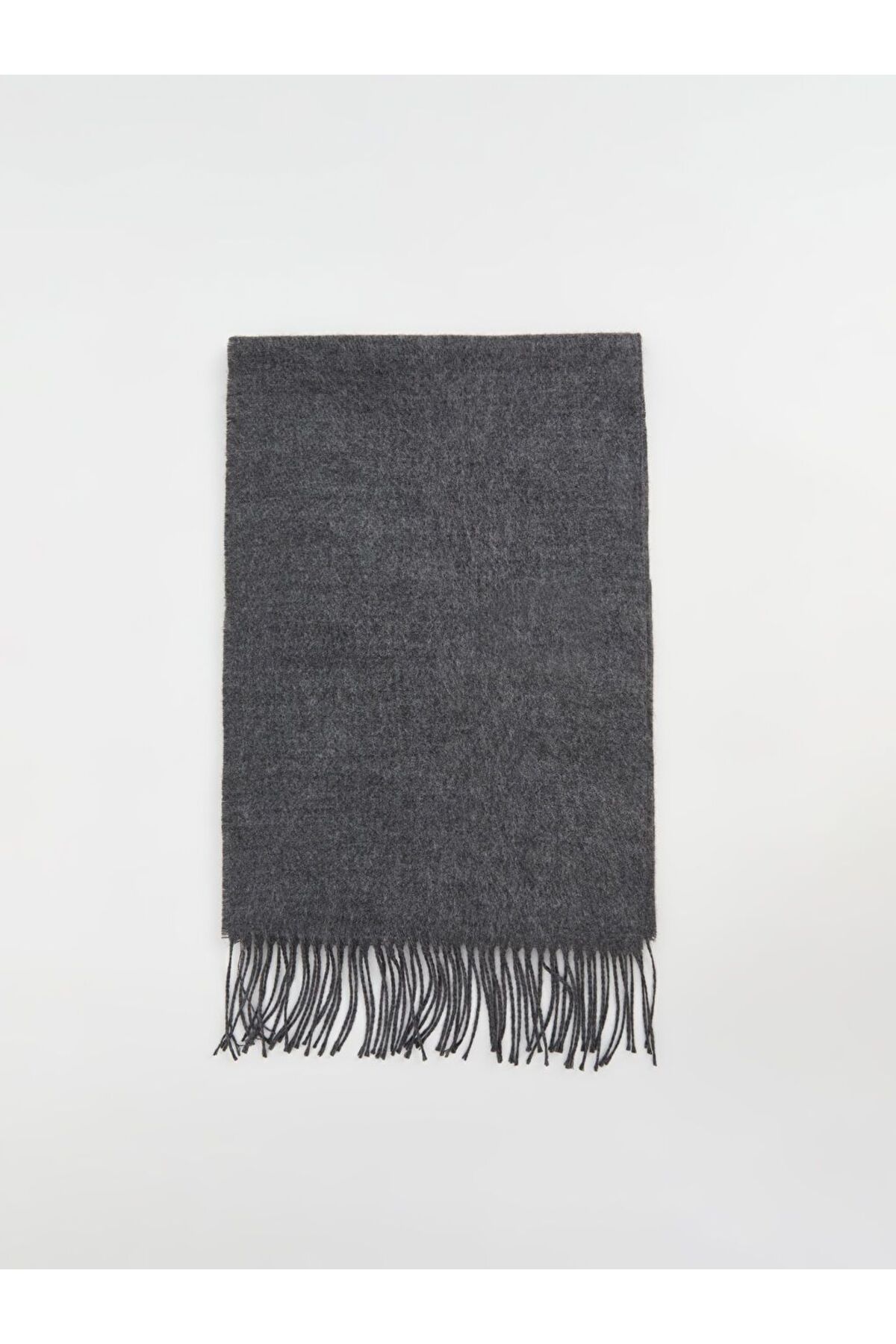 LC Waikiki Scarves 🧣 40-80% off! | Chic & Cozy Accessories - Trendyol