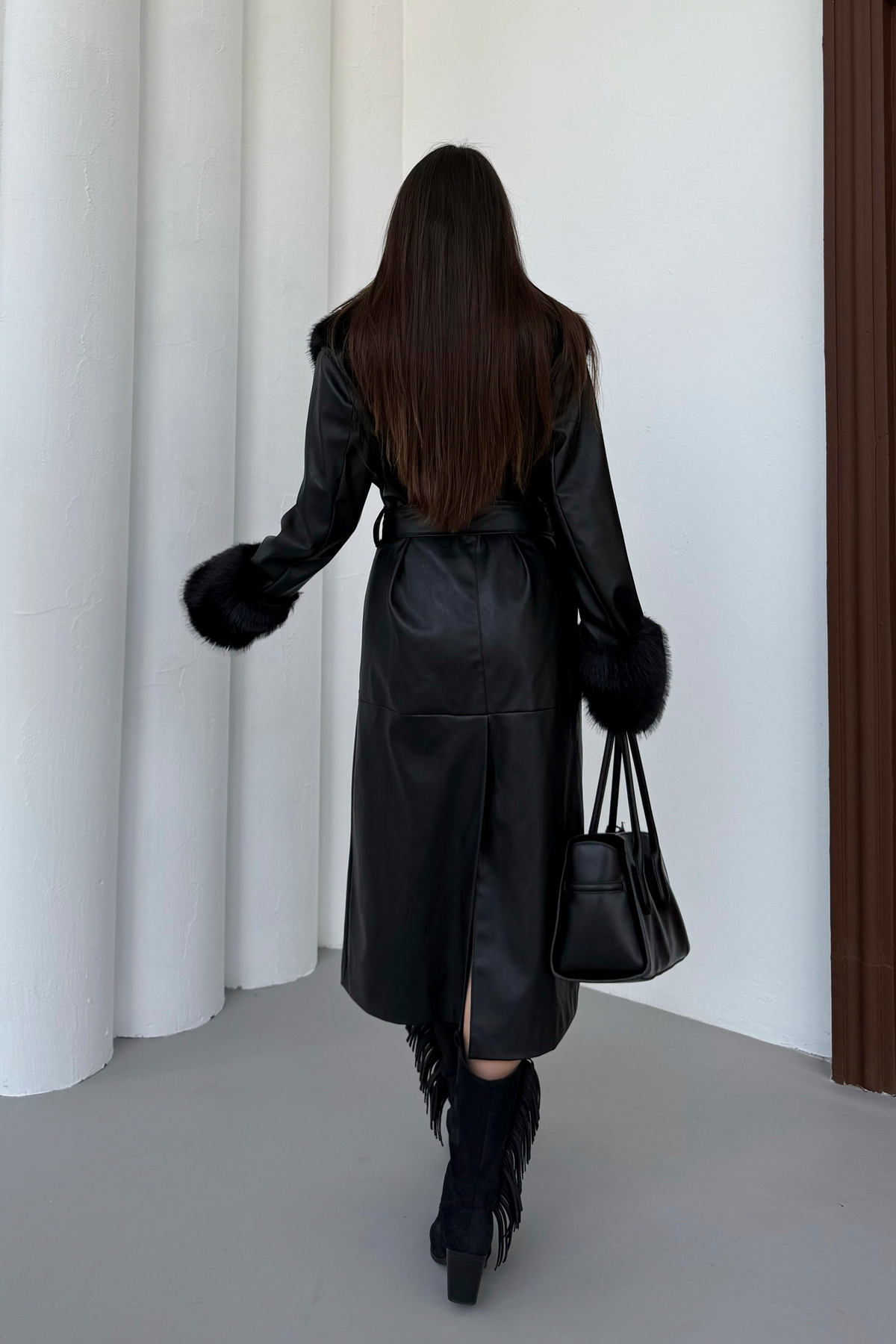 BLACKPERA  Premium Kürk Yaka Kürk Bilek Detay Cepli Astarlı Kemerli İthal Deri Trenç Kaban Mont - Görsel 4