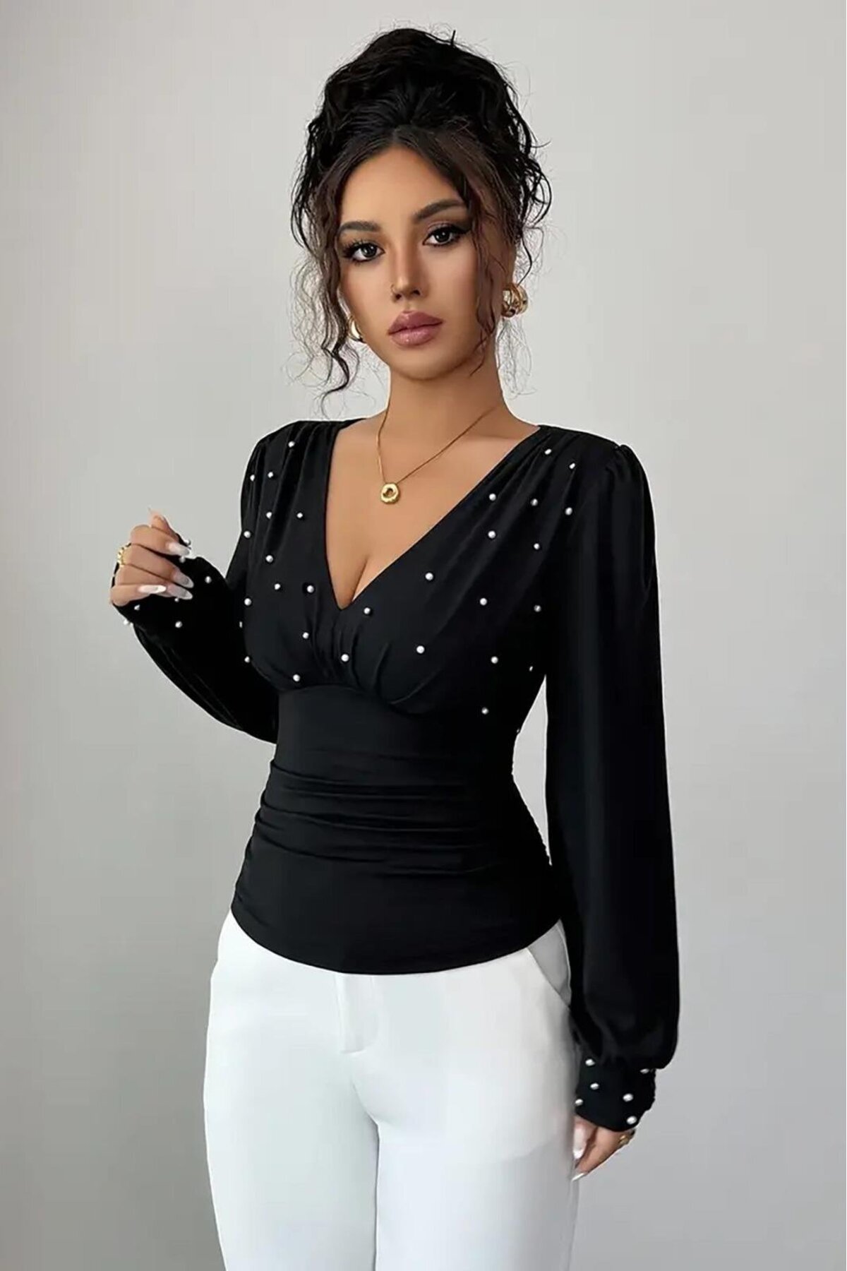 Deafox Чорна жіноча блузка з довгими рукавами, V-подібним вирізом та креповою тканиною з перламутровими деталями