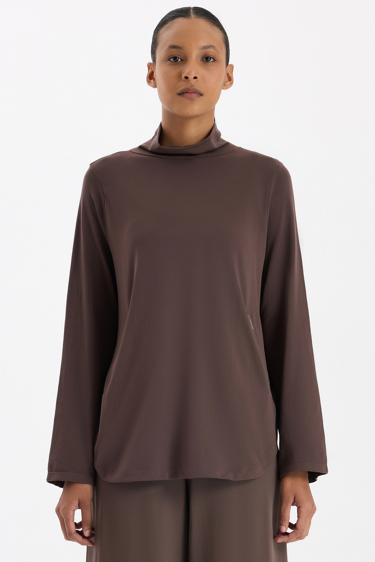 COMEUP Yüksek Yaka Cepli Uzun Kollu Hafif Sweatshirt Kakao Dansı
