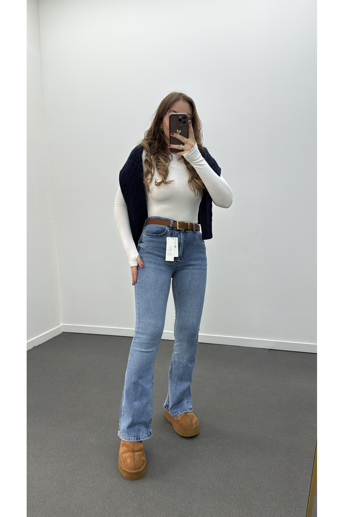 Narferita  Santorini Yüksek Bel Toparlayıcı Flare Jeans - Görsel 3