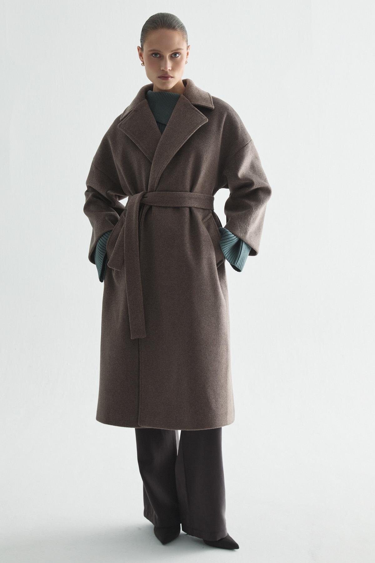 Zeyyen  KAŞMİR DOKULU KUŞAKLI UZUN KABAN KAHVERENGİ - Görsel 6