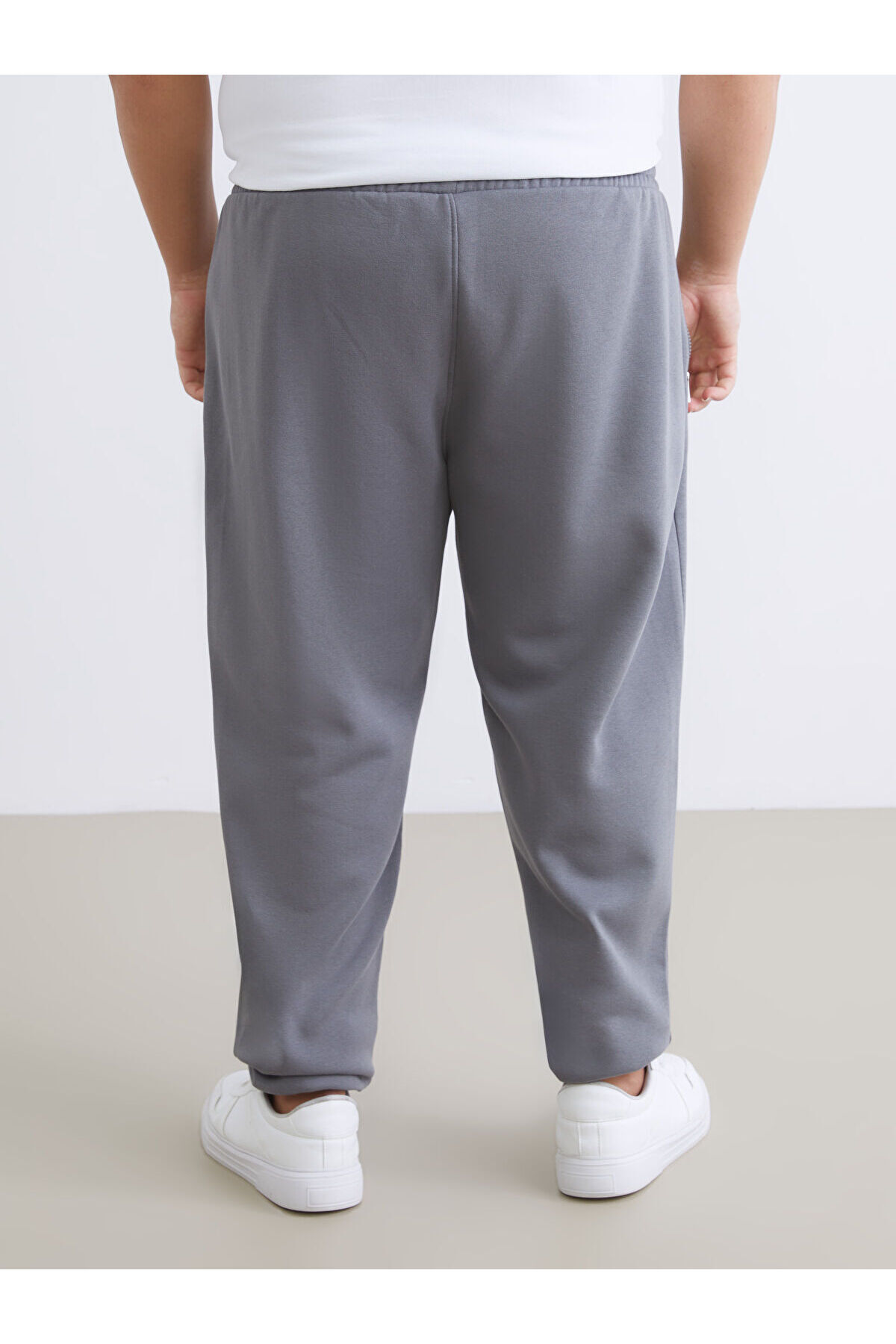 LC Waikiki RMZ GİYİM SEZON FIRSATLARI Gri Büyük Beden Erkek Jogger Eşofman Altı görsel 4