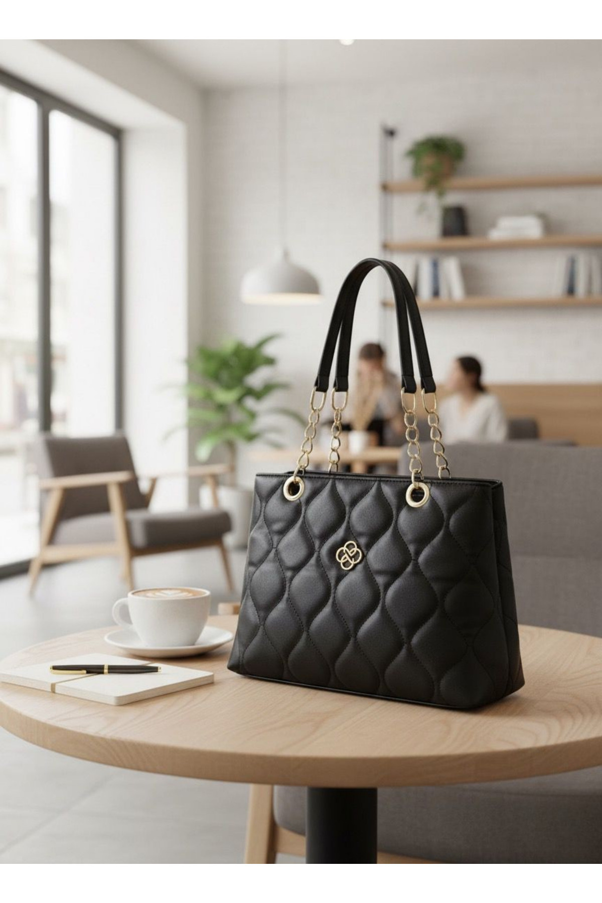 Elory Grace Női fekete steppelt bőr válltáska – kézitáska, válltáska, láncrés...