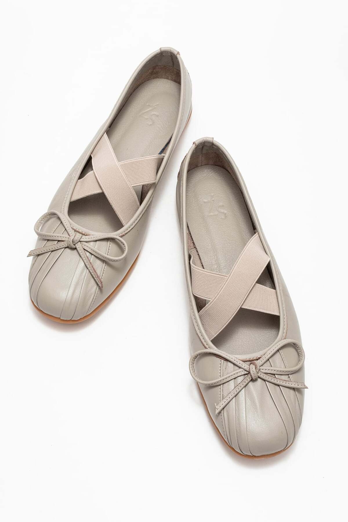 Polenia Women's Genuine Leather Flats Grey Color-Match Leather Lining
