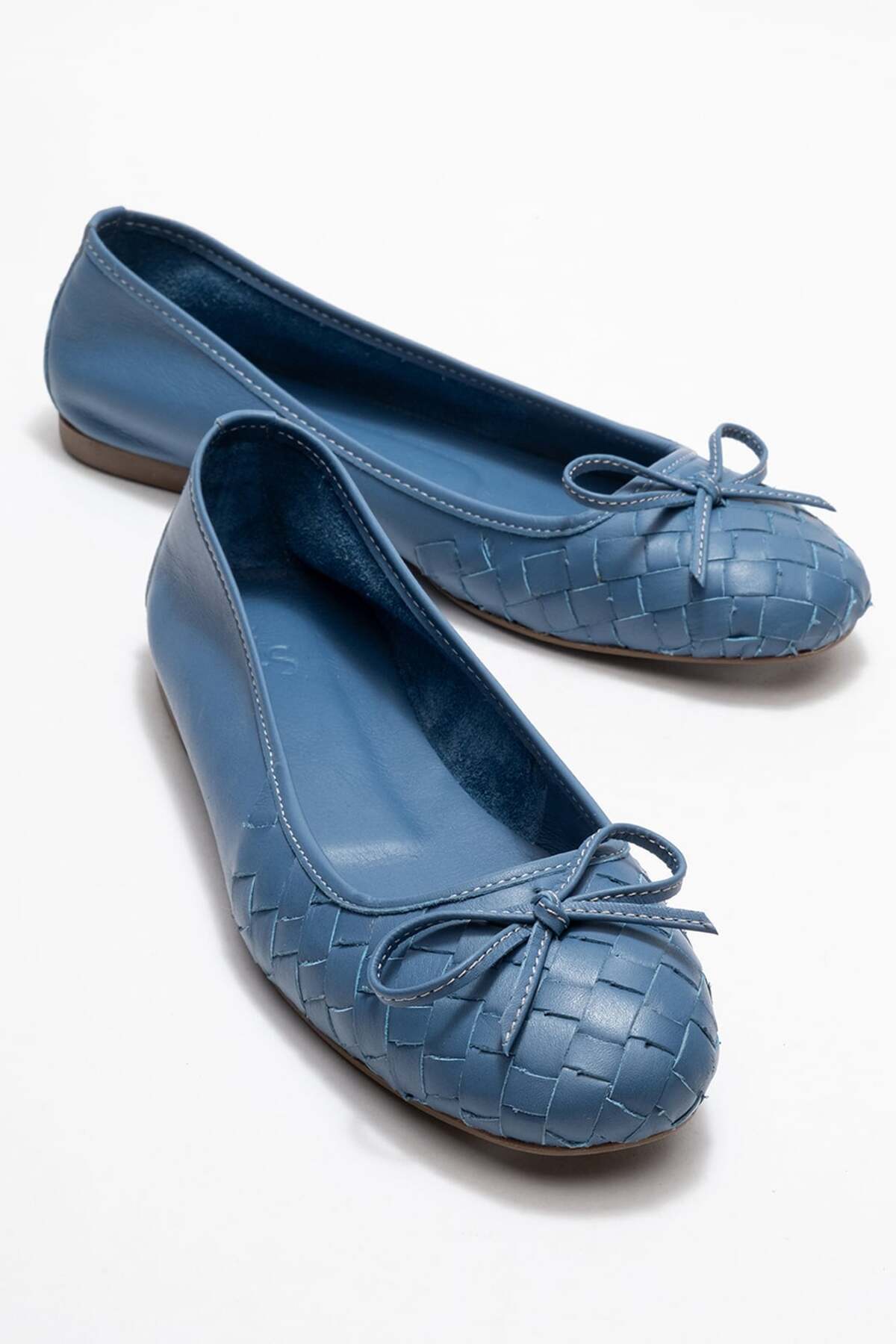 Perry Women's Genuine Leather Flats Jeans-Blue Hand Knit