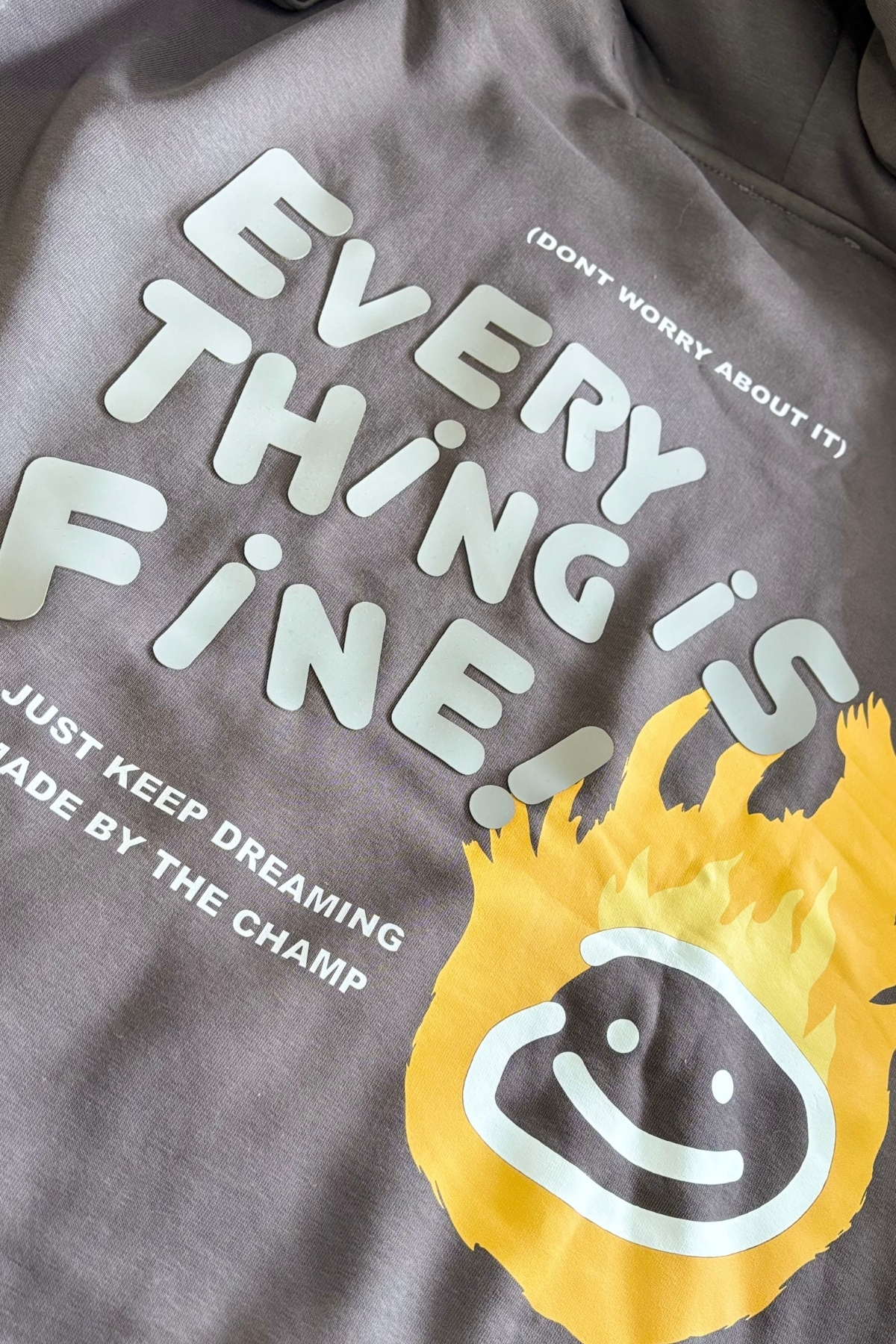 The Champ Clothing Unisex Oversize Sweatshirt Hoodie Every Thing Is Fine Baskılı Bordo–3 İplik Şardonlu Polar, Cepli görsel 6