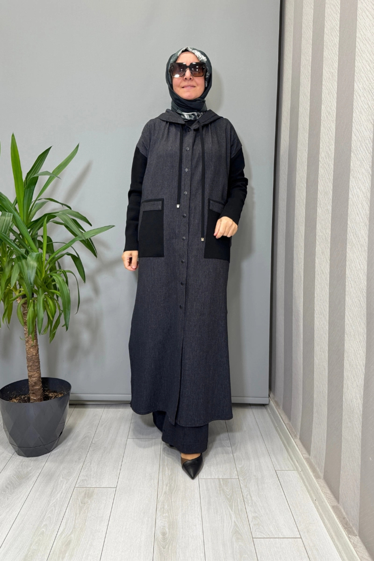 MISS DALIDA Triko Detaylı Uzun Denim Kap Siyah T25PF-8010 - Fiyatı