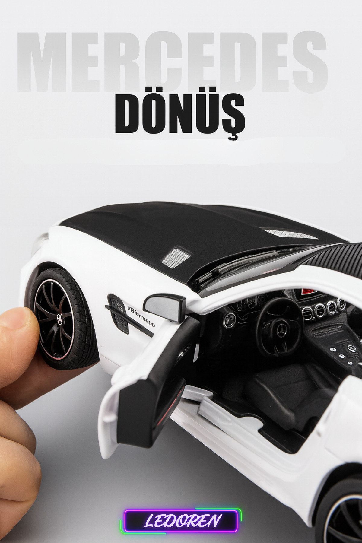 L'eDoren Yeşil Renkli Mercedes-Benz AMG GTR 1/24 Diecast