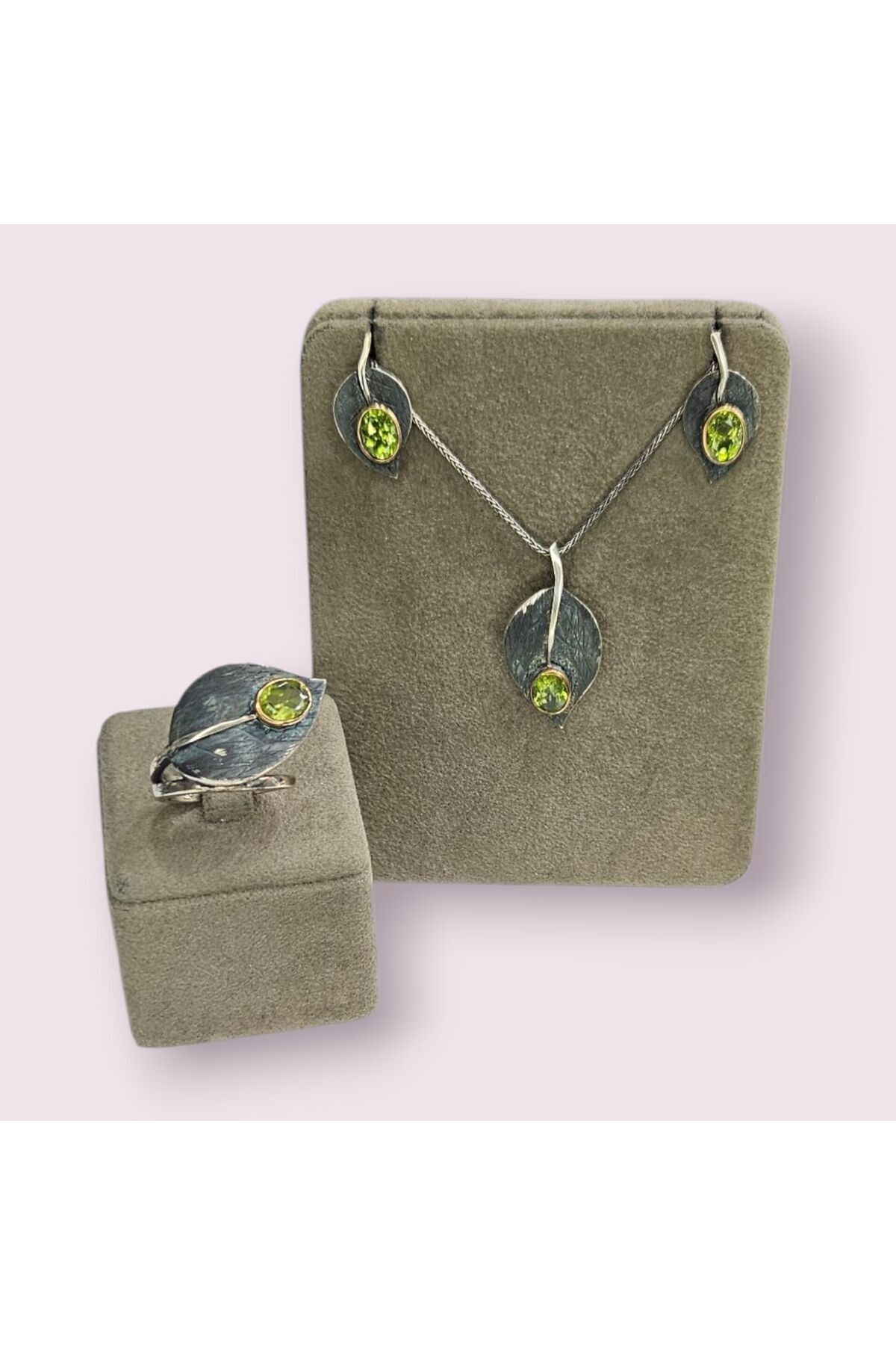 Sln Gümüş Peridot Taşlı Yaprak Form Tasarım Gümüş Set