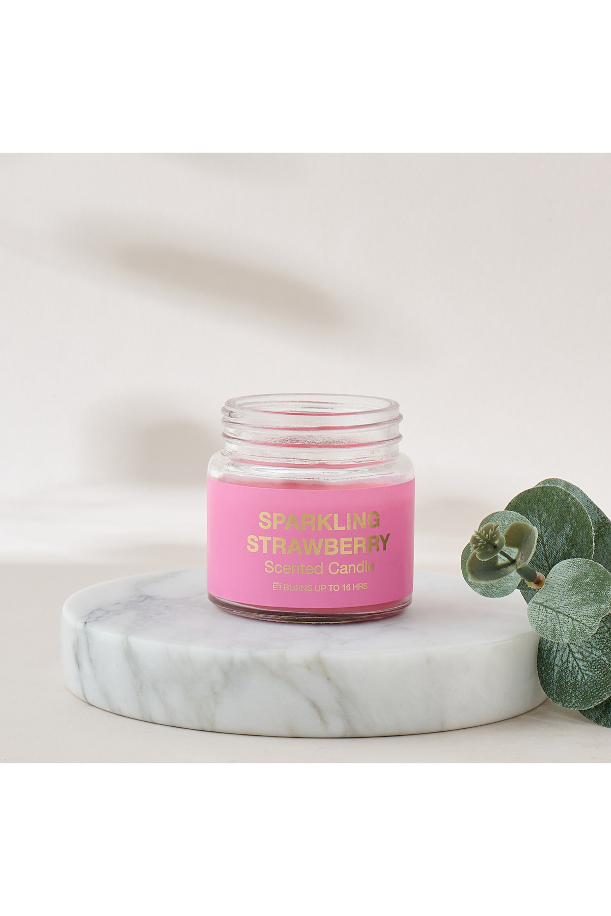 Lifestyle Sparkling Strawberry Scented Jar Candle