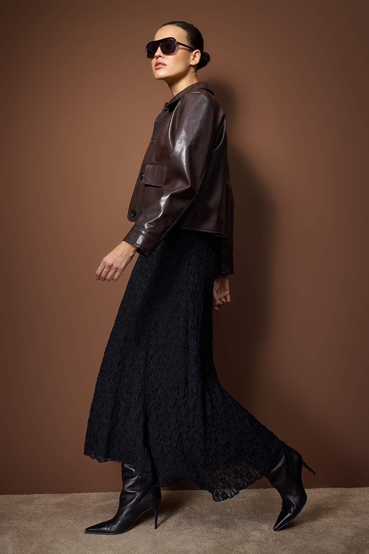 Trendyolmilla  Siyah Astarlı Dantel Kumaş Örme Etek TCTAW26EE00017 - Görsel 2