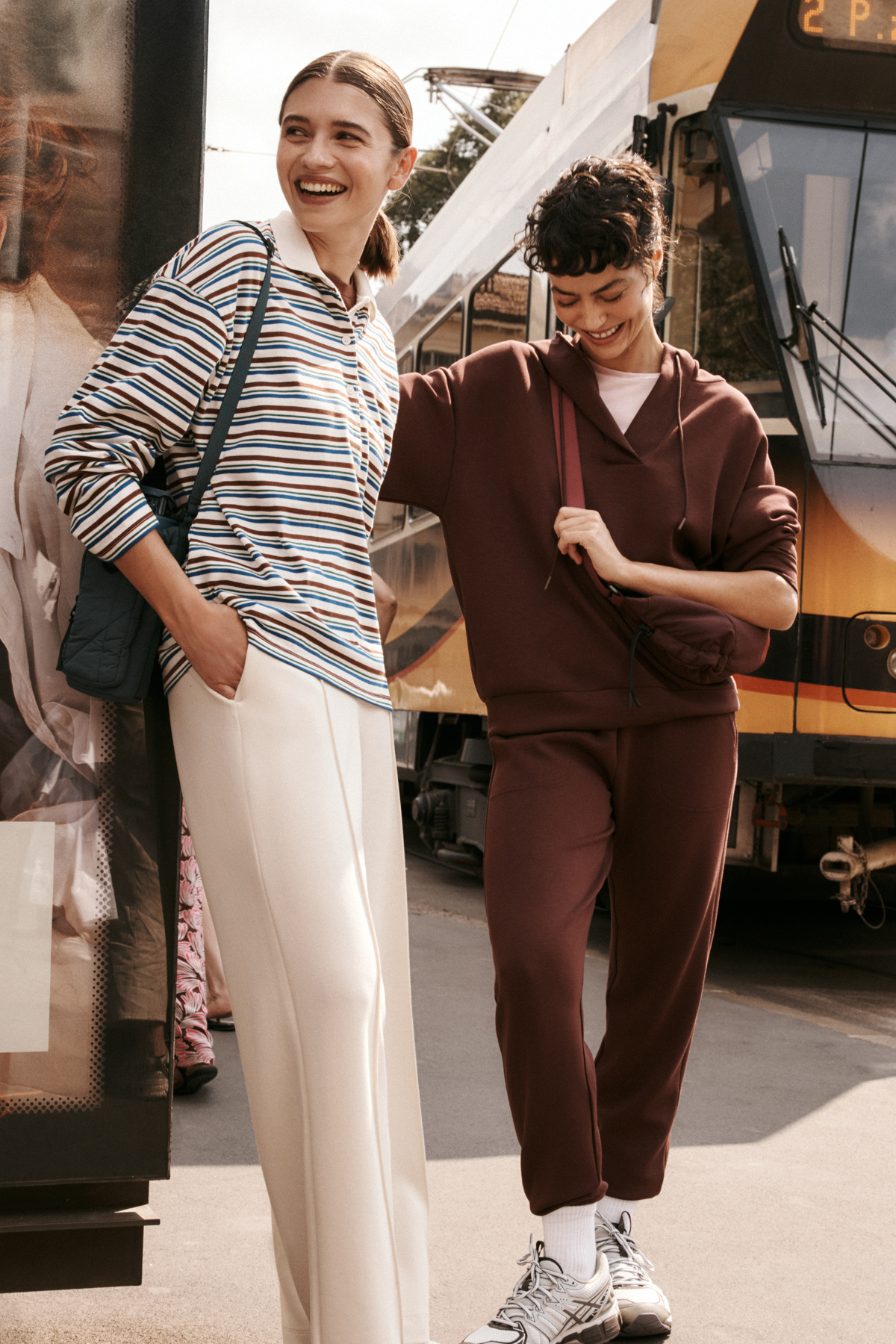 Penti Bordo Silky Feel V Yaka Oversize Kapüşonlu Sweatshirt - Fiyatı