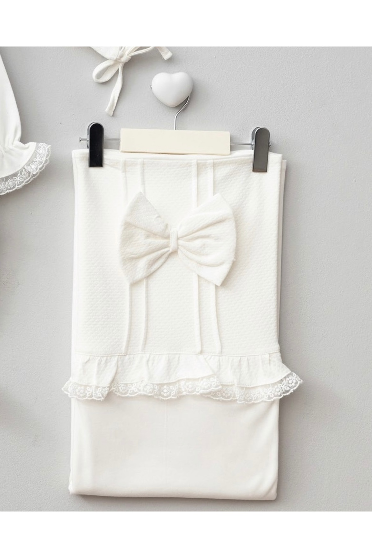 Mert Baby Bella 3'lü Organik Hastane Çıkış Seti Dantel Yaka %100 Pamuk Yenidoğan Kız Bebek fotoğrafı 5 (önizleme)