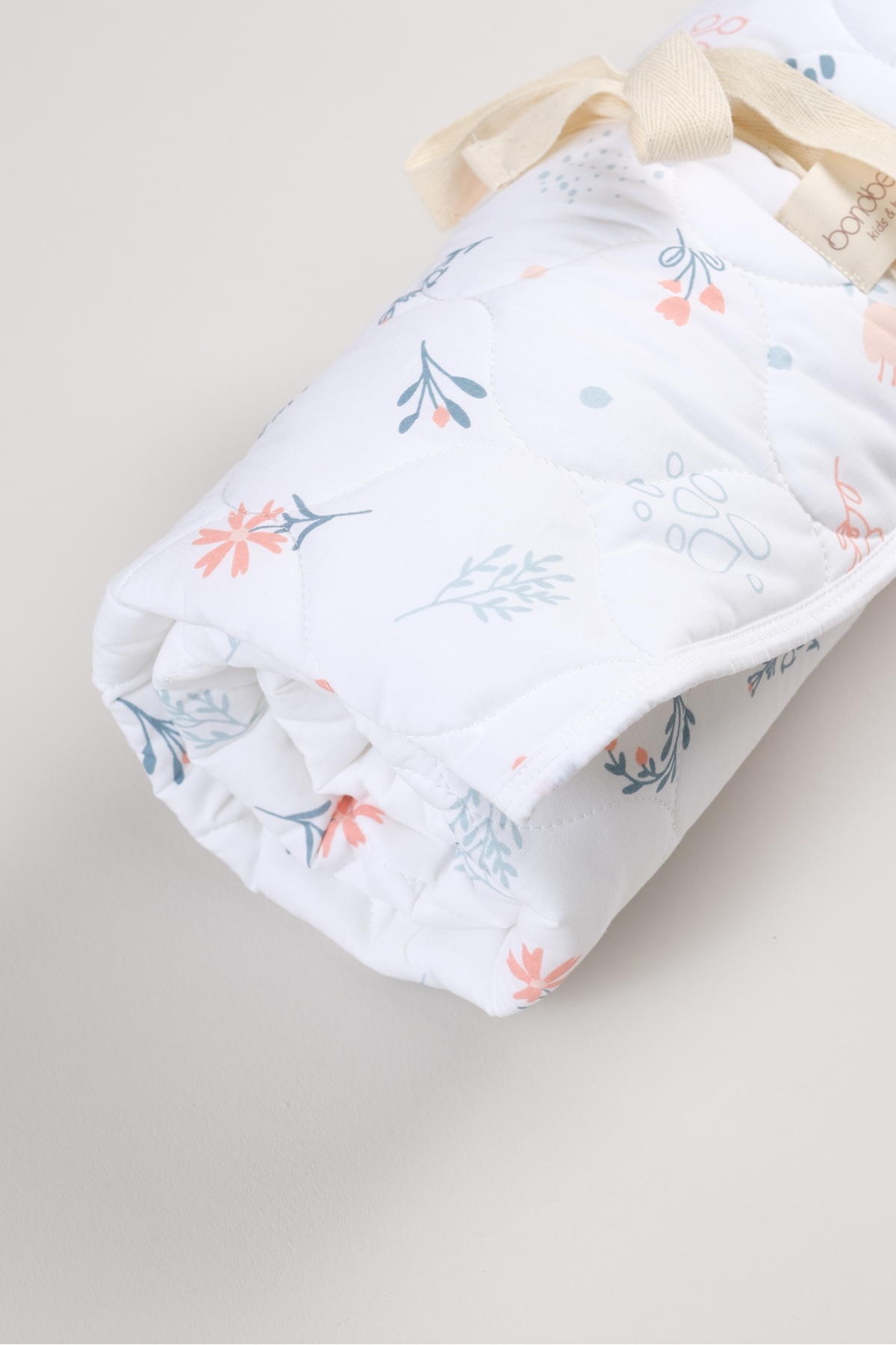 Bondberro Kapitone Bebek ve Çocuk Oyun Matı % 100 Pamuklu Kumaş içi Elyaf Dolgulu fotoğrafı 4 (önizleme)