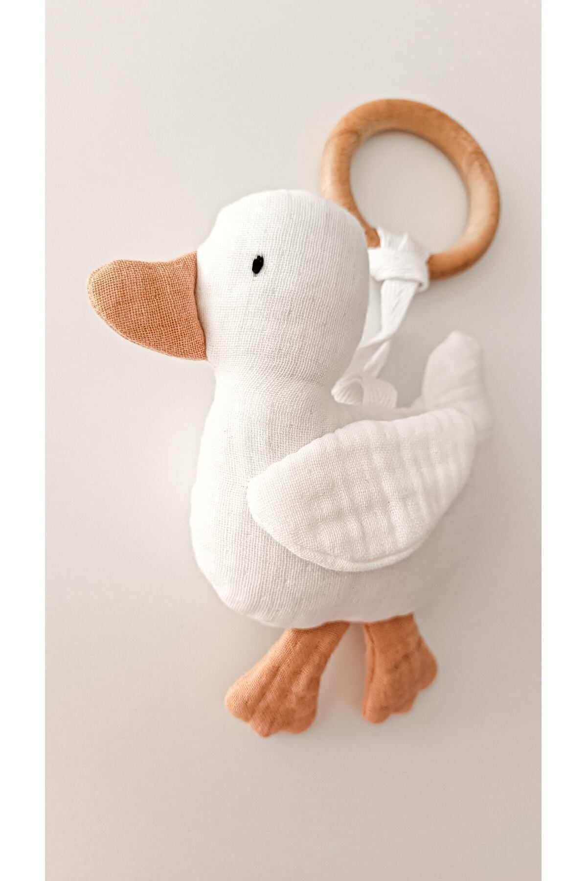 O&G Collection Sevimli Ördek %100 Pamuklu Organik Multi Müslin Ahşap Diş Kaşıyıcı / Bebek Odası Dekor / Oyuncak fotoğrafı 3 (önizleme)