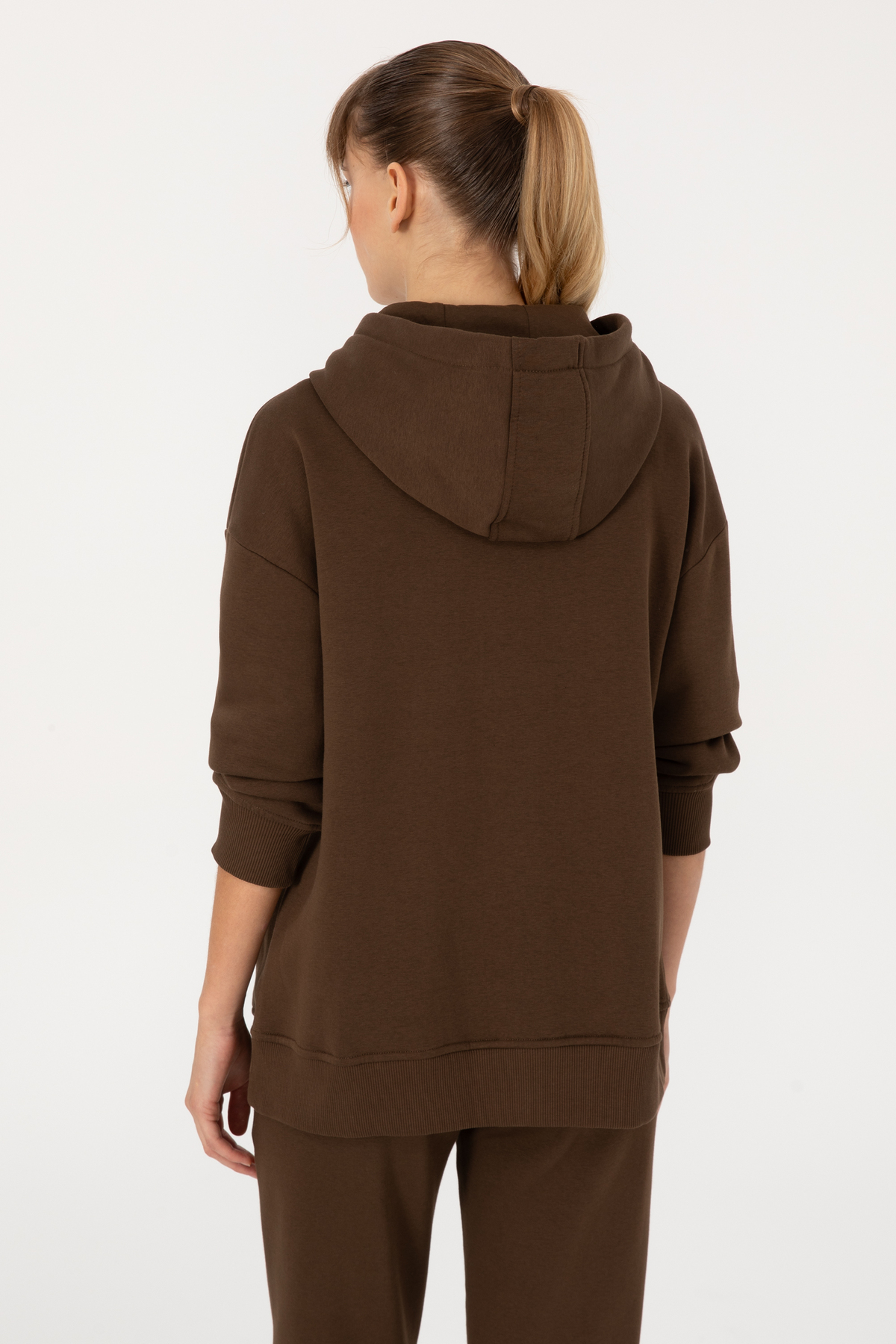 U.S. Polo Assn.  Kadın Kahverengi Şardonlu Kapüşonlu Sweatshırt 50314130-VR029 - Görsel 5