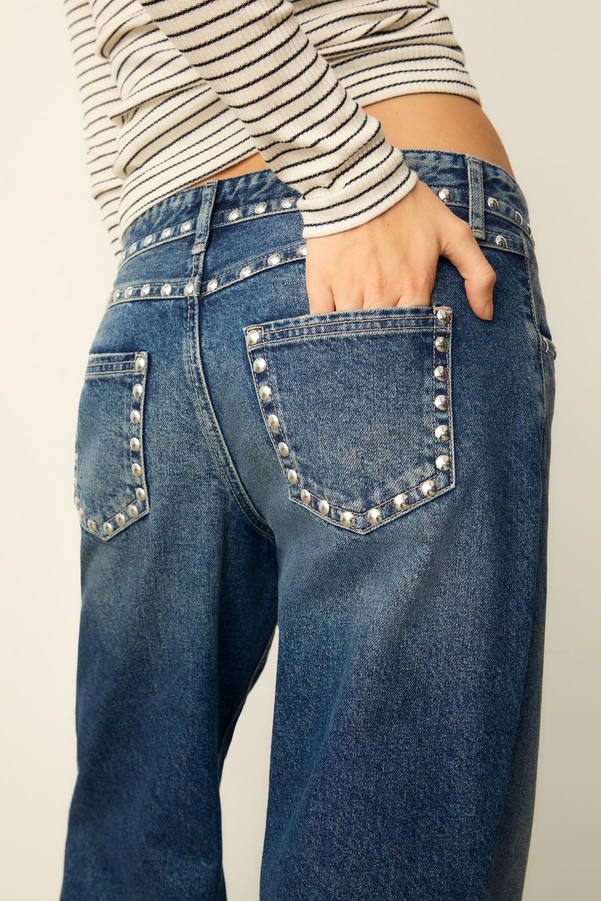 Stradivarius  Düşük bel zımbalı baggy jean - Görsel 4