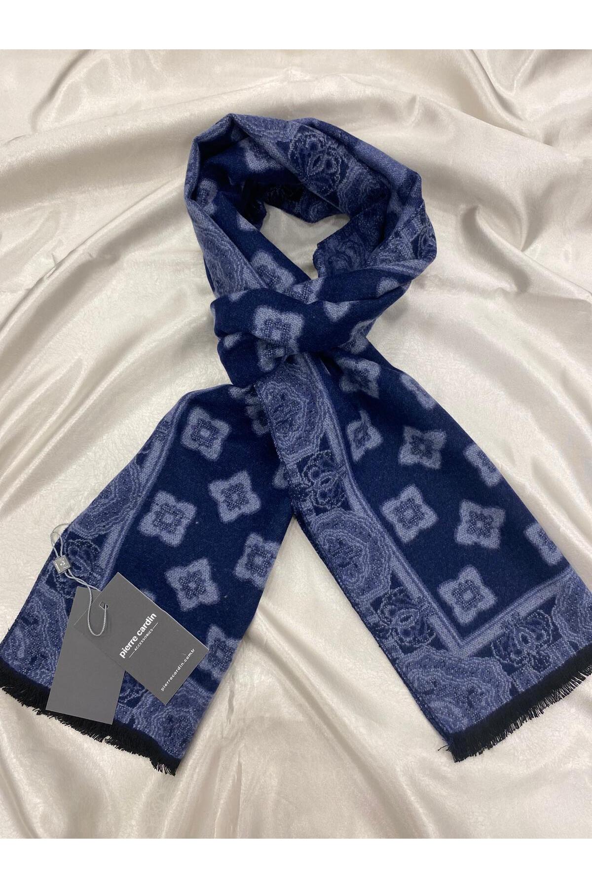 پیر کاردین روسری طرح‌دار پارچه‌ای بافته‌شده