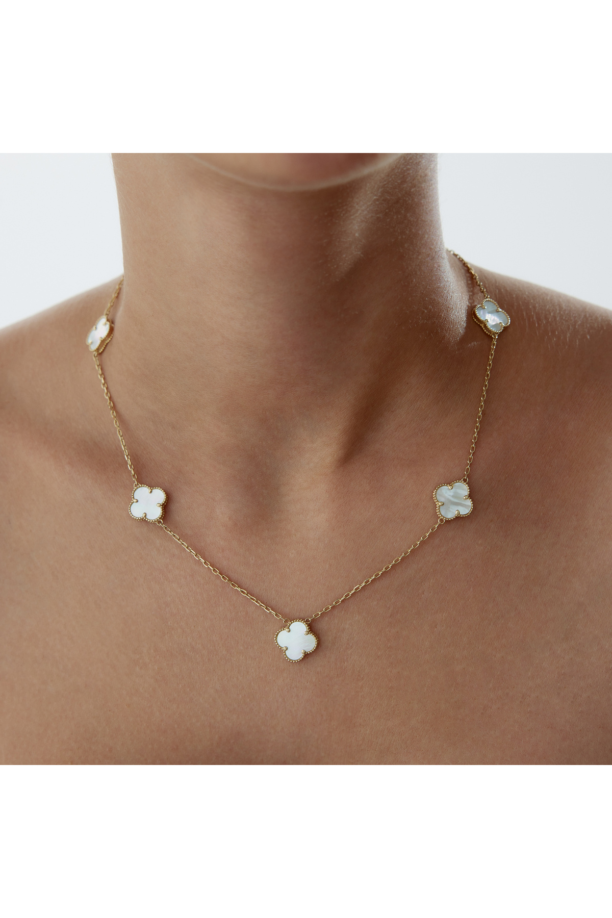 Cherry by Özkonak Sedefli Beşli Yonca Cleef Kolye