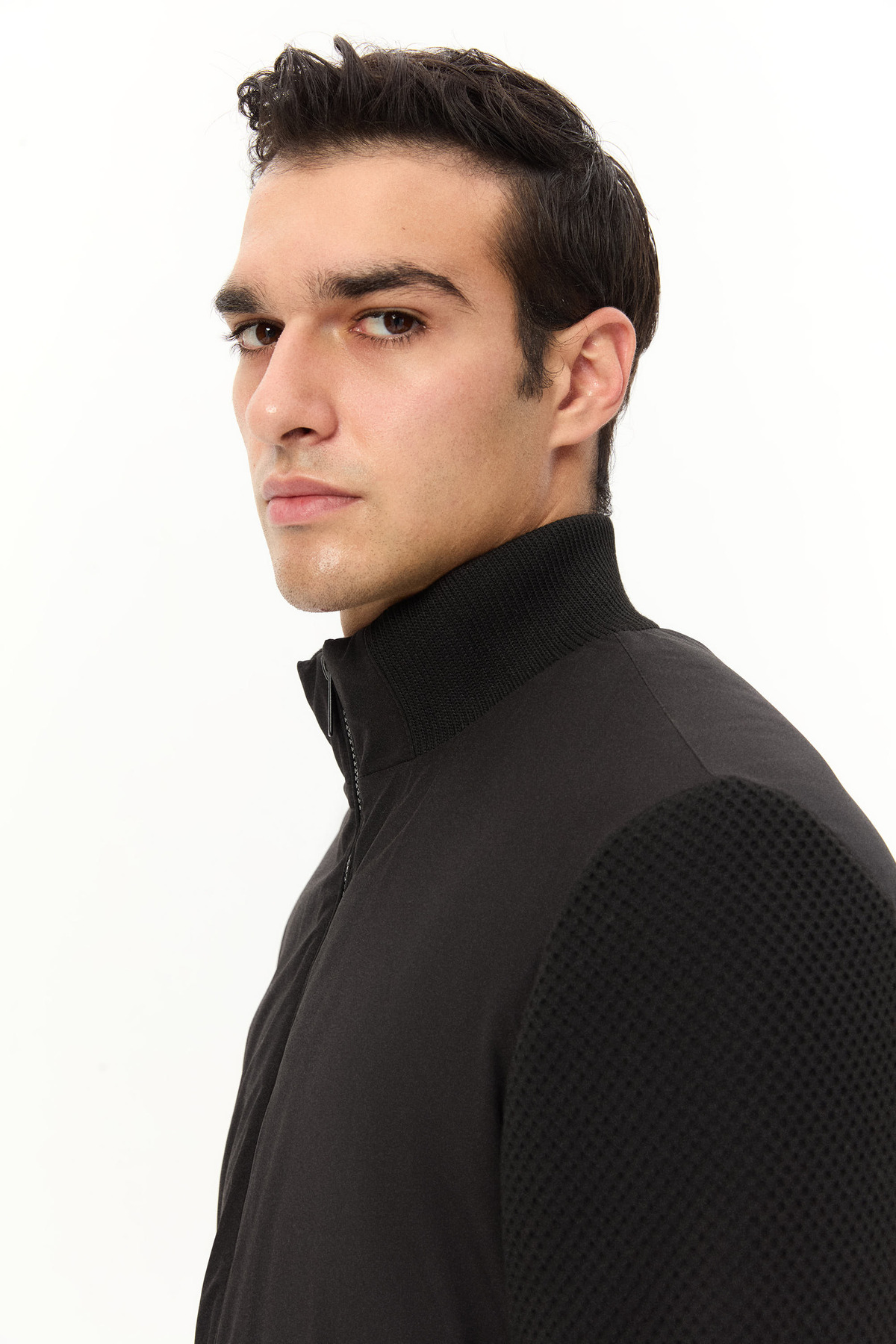 کاپشن مشکی ساده Ds Damat مدل Regular Fit