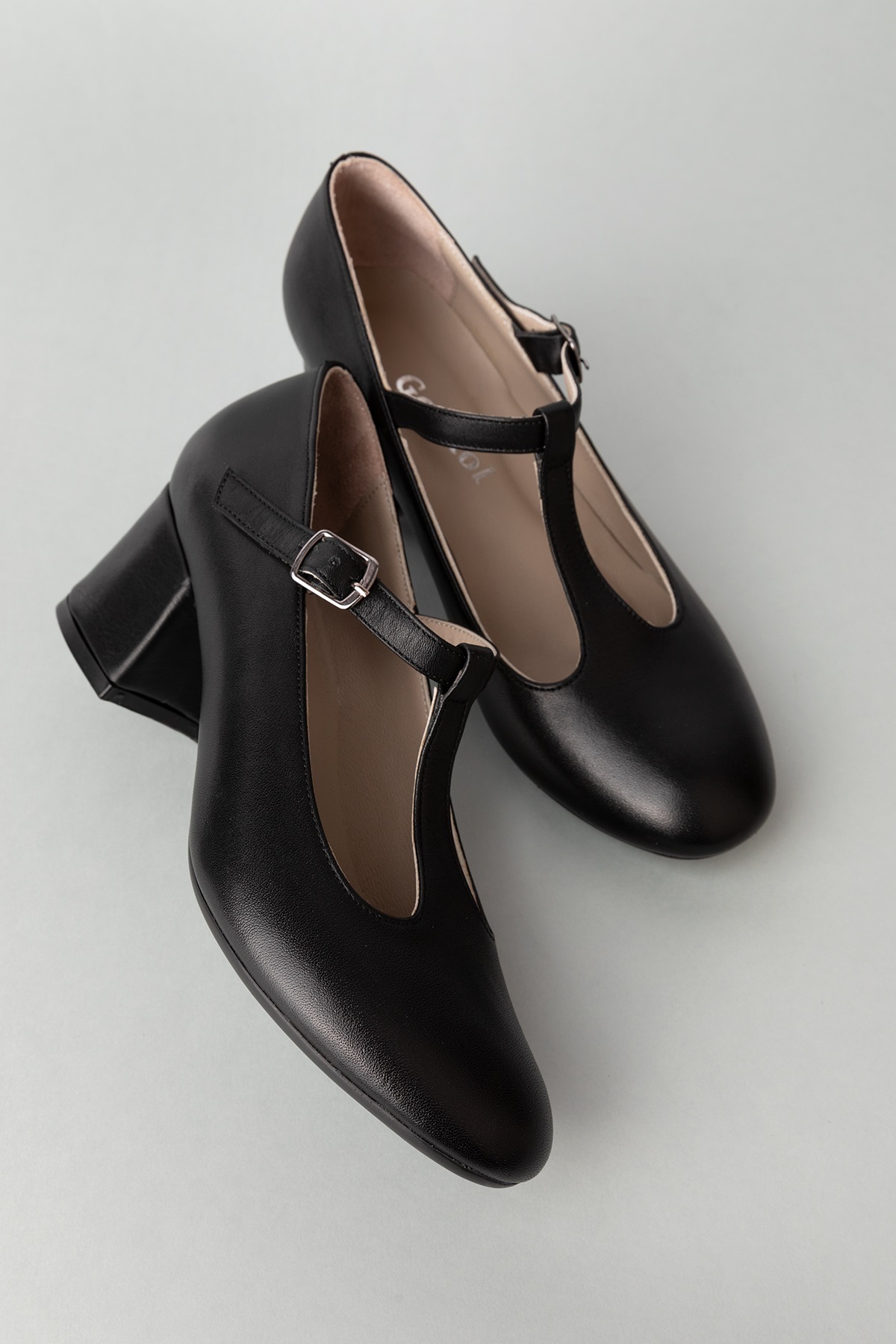 Gondol  Hakiki Deri Orta Boy Topuklu Ayakkabı vdt.20 Siyah - Görsel 5